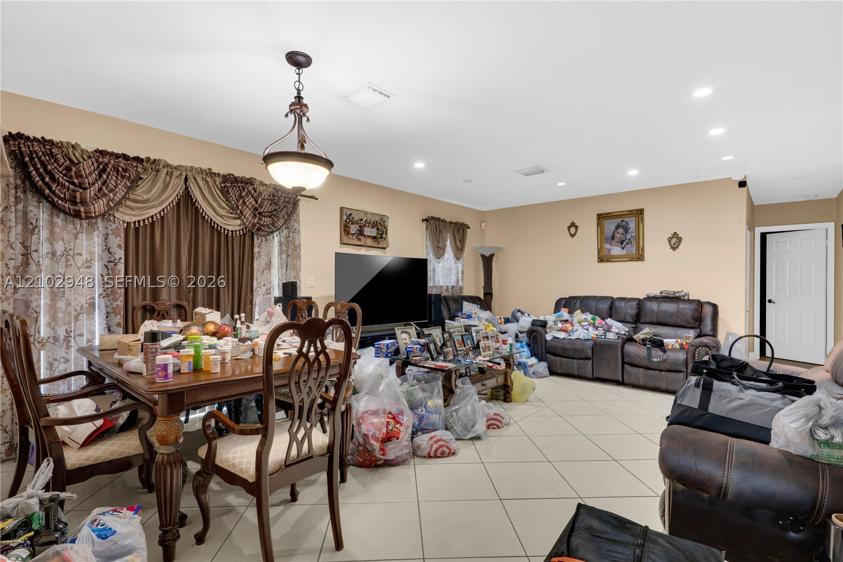 11525 SW 49th Ter, Miami FL 33165
