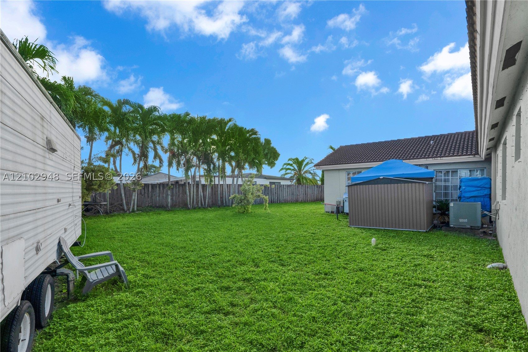 11525 SW 49th Ter, Miami FL 33165