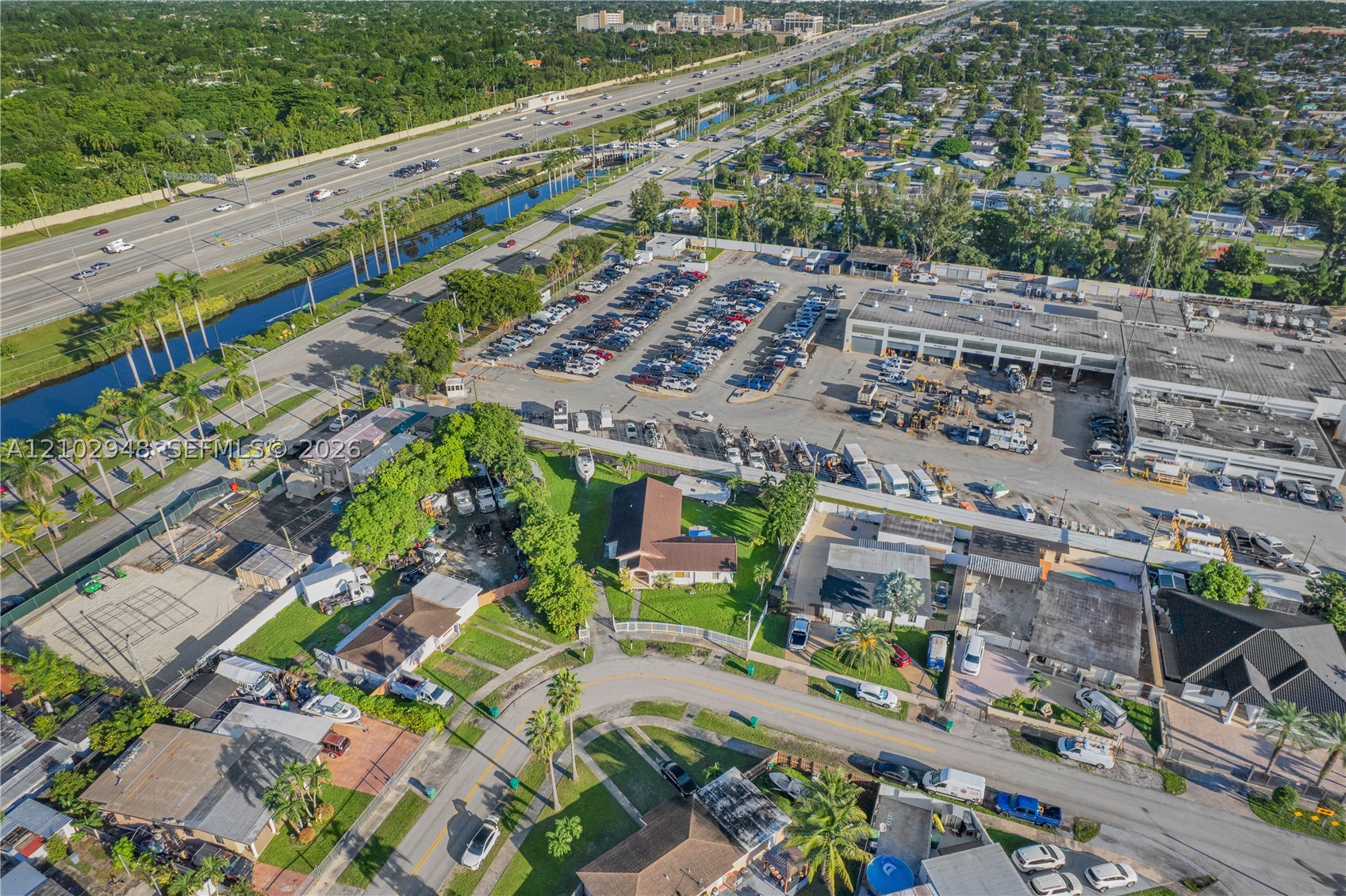 11525 SW 49th Ter, Miami FL 33165