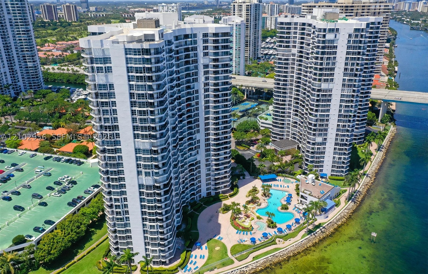 19101 NE 36th Ct #302, Aventura FL 33180