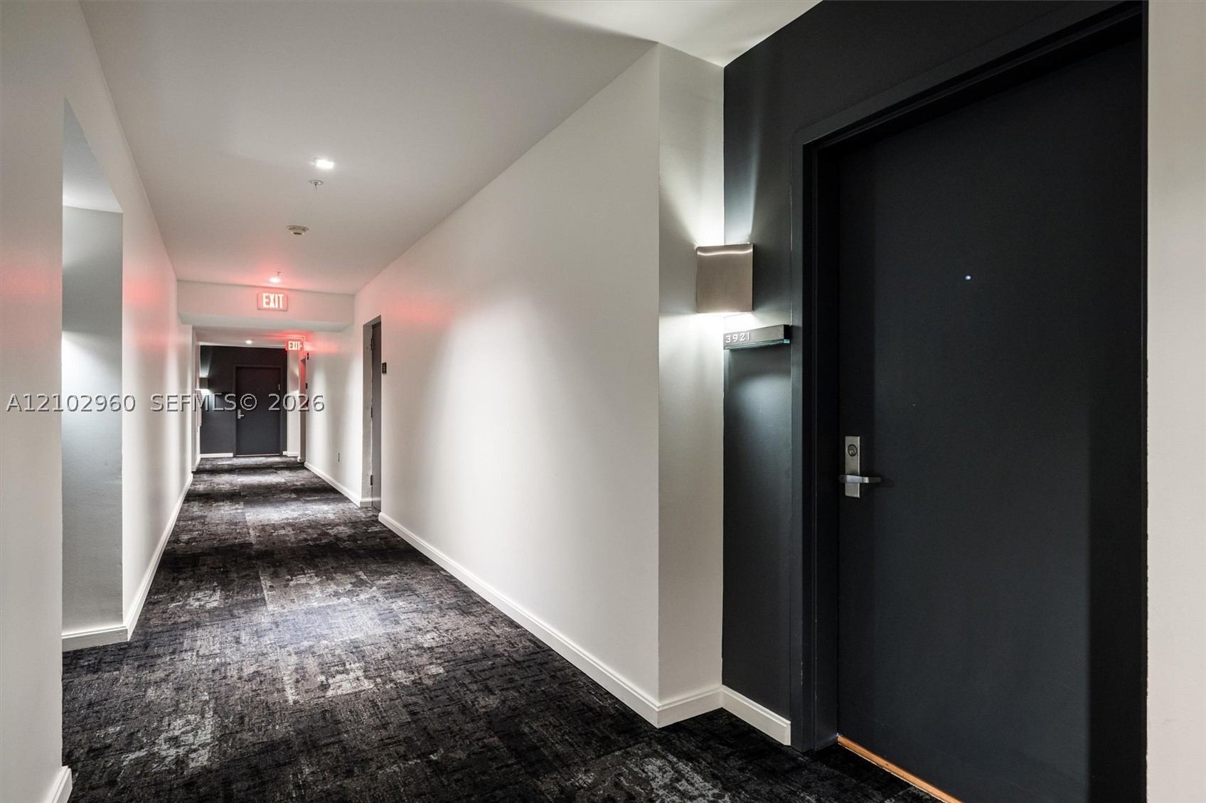 325 S Biscayne Blvd #3921, Miami FL 33131