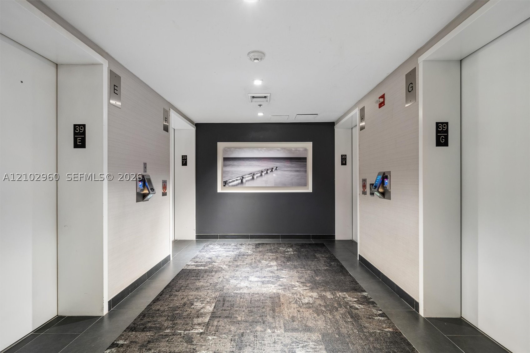 325 S Biscayne Blvd #3921, Miami FL 33131