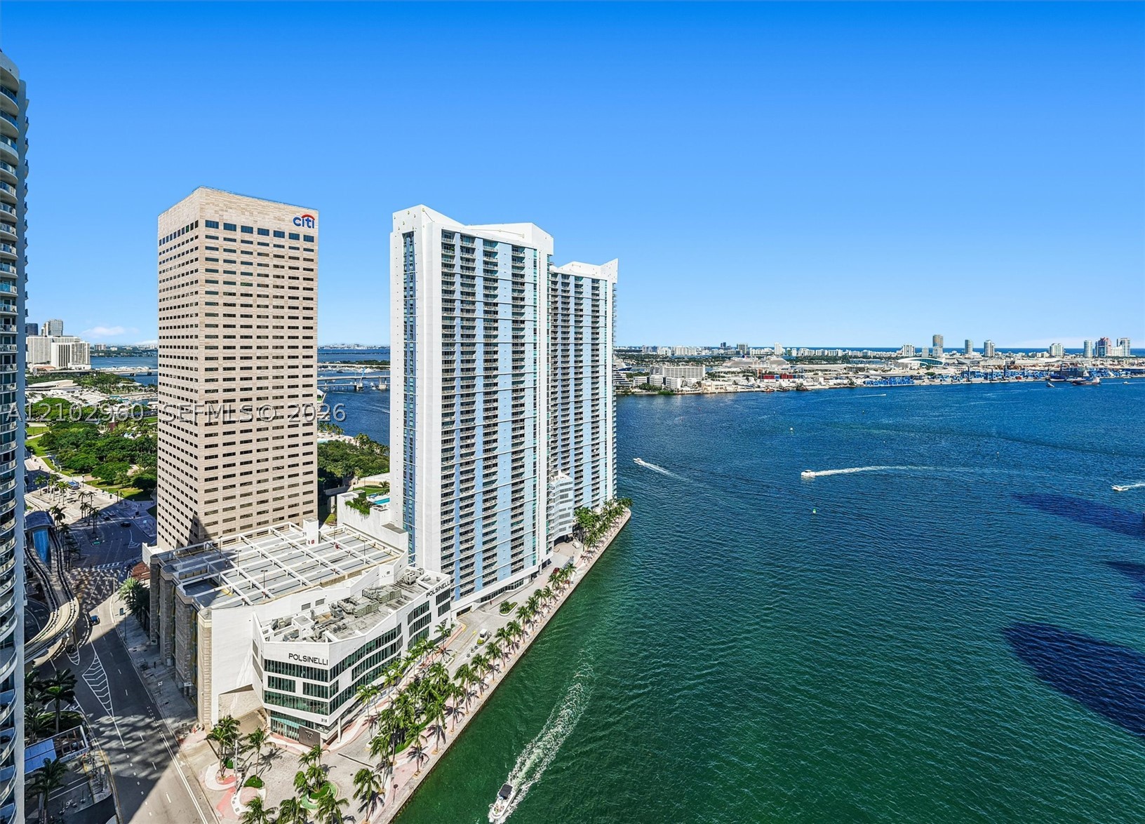 325 S Biscayne Blvd #3921, Miami FL 33131