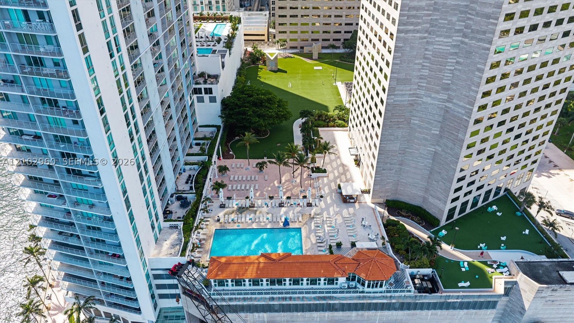 325 S Biscayne Blvd #3921, Miami FL 33131