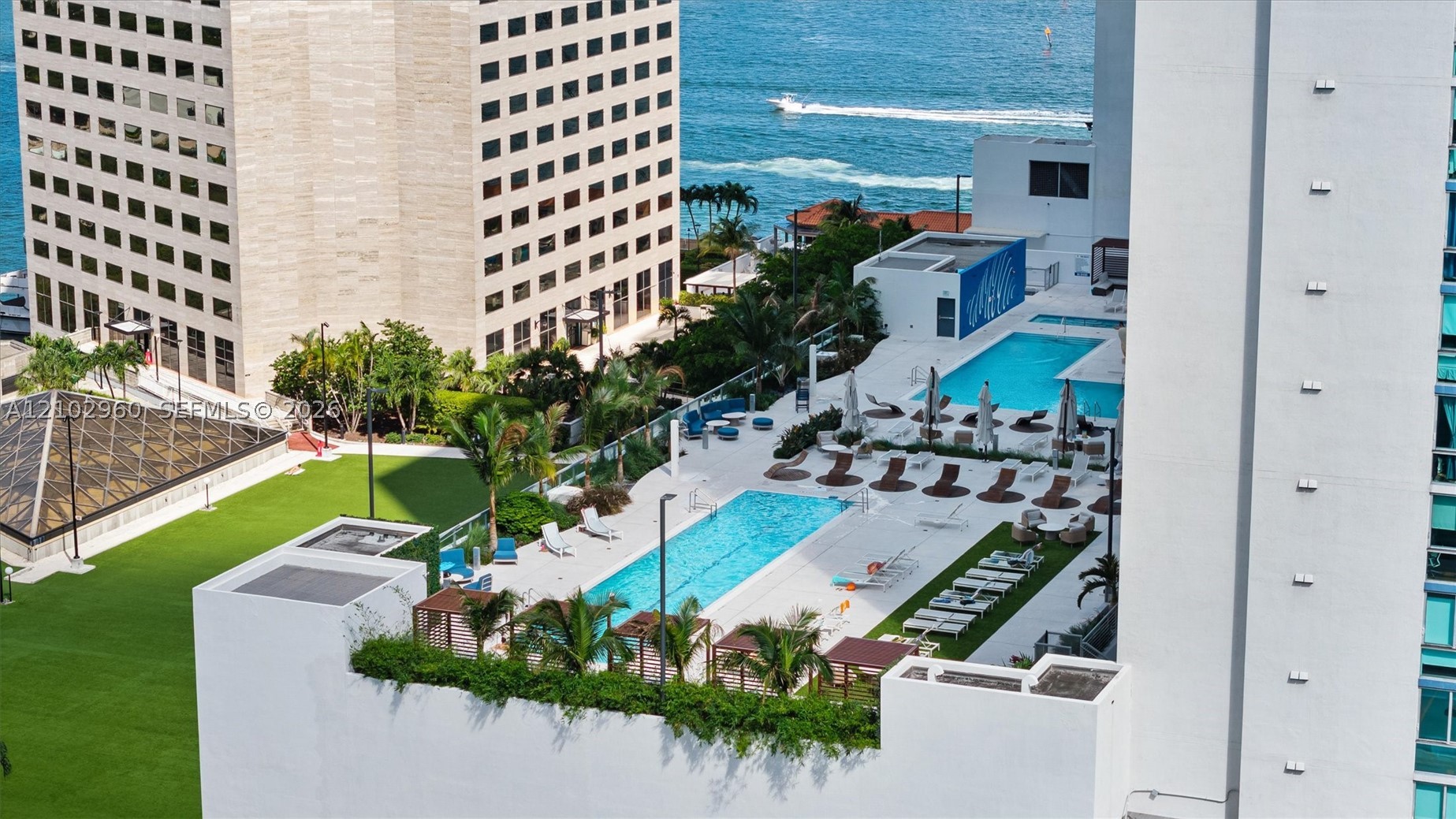 325 S Biscayne Blvd #3921, Miami FL 33131