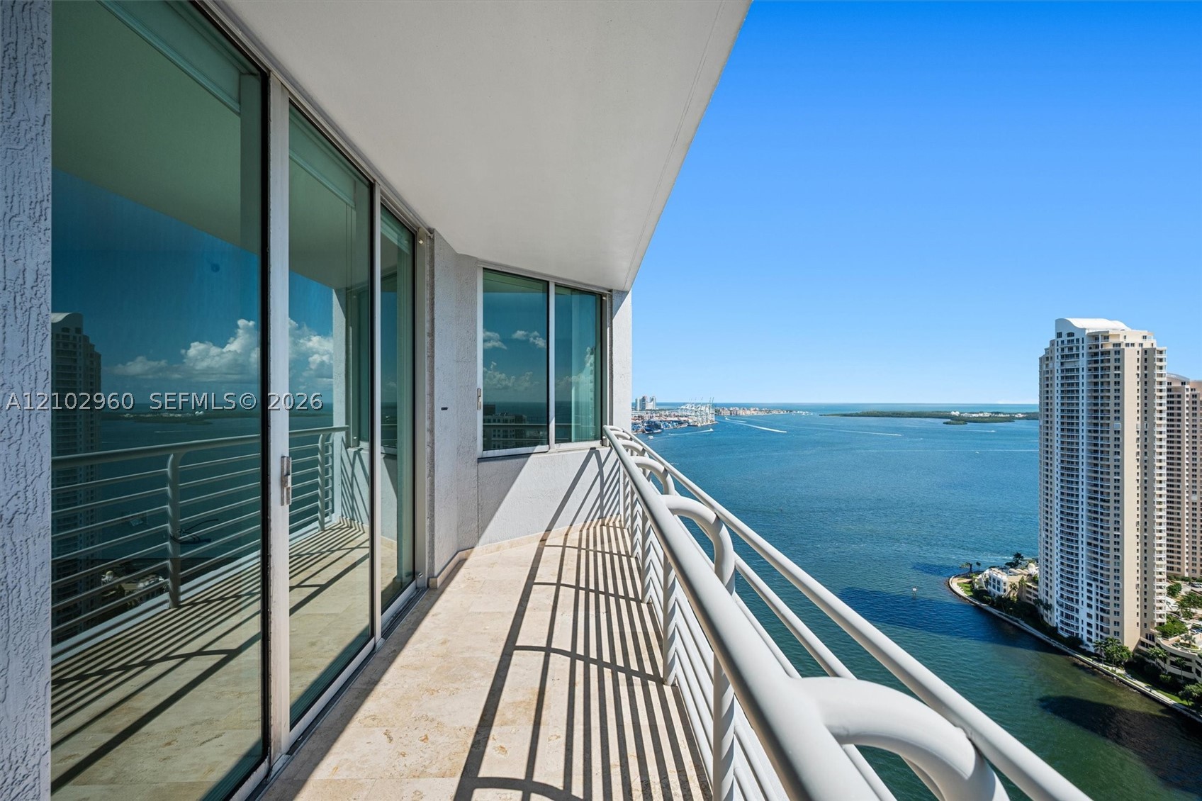 325 S Biscayne Blvd #3921, Miami FL 33131