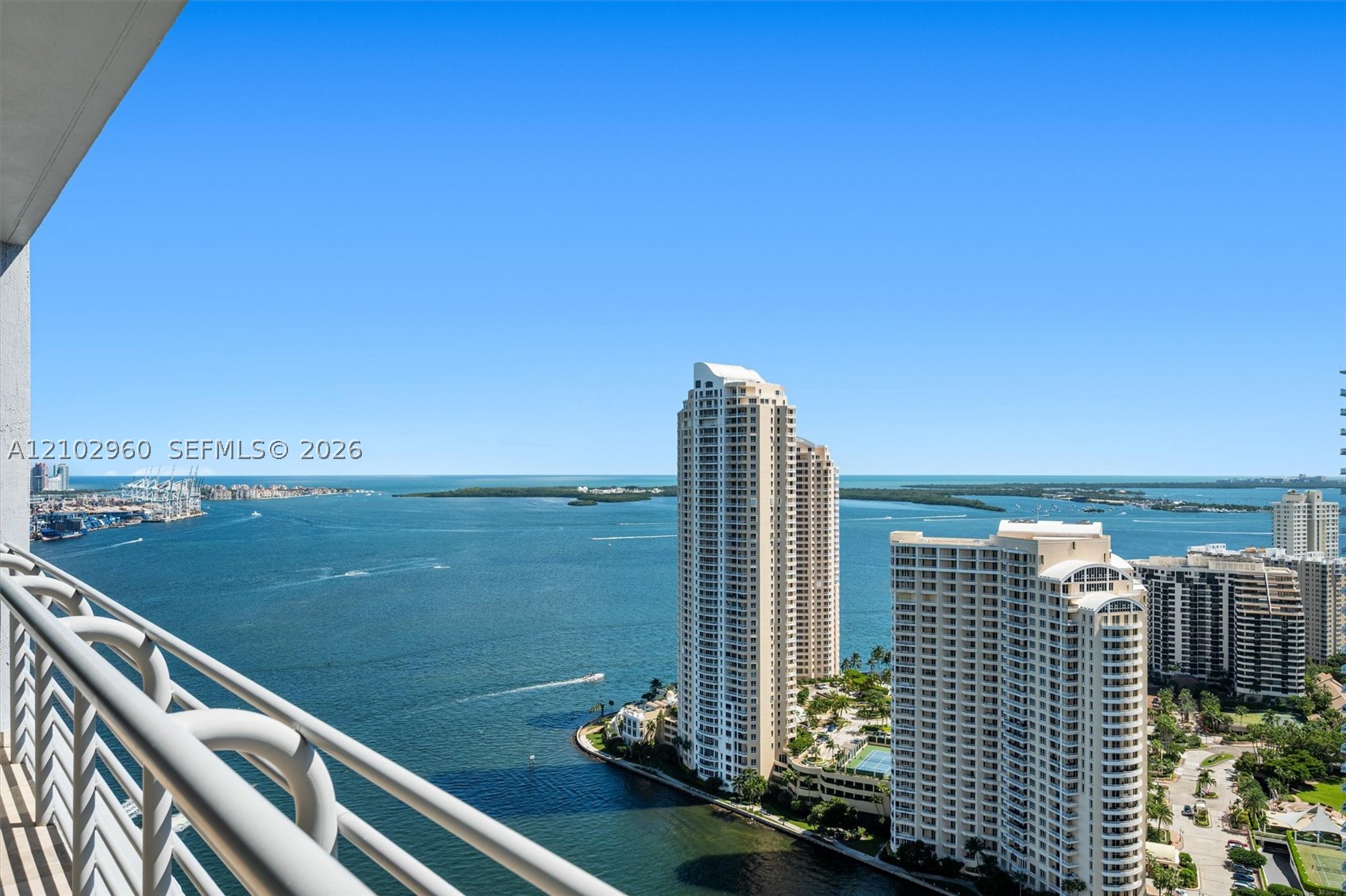 325 S Biscayne Blvd #3921, Miami FL 33131