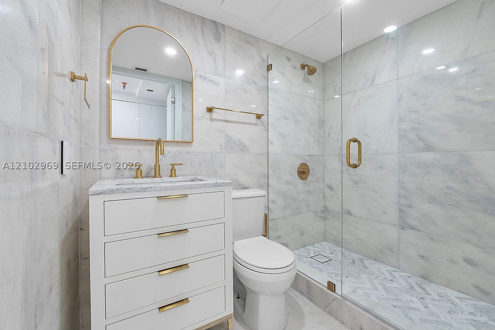 540 Brickell Key Dr #928, Miami FL 33131