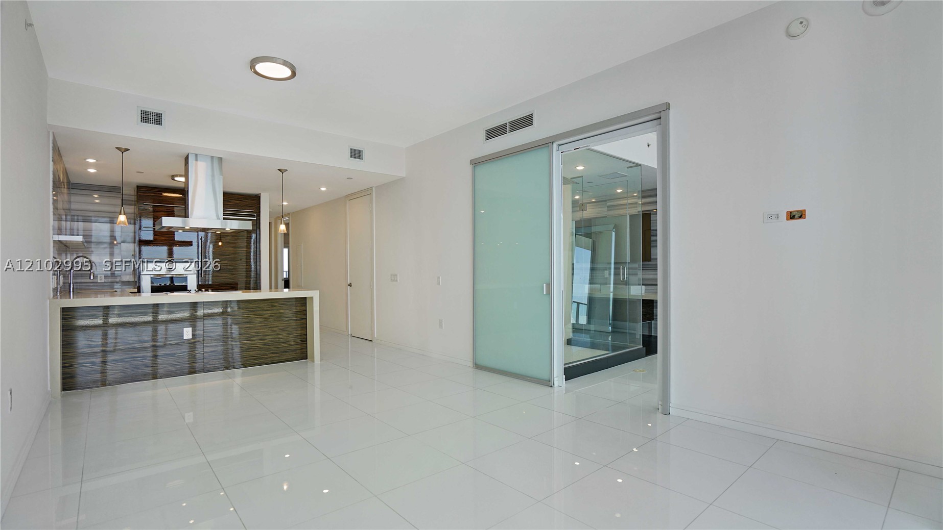1100 Biscayne Blvd #5202, Miami FL 33132