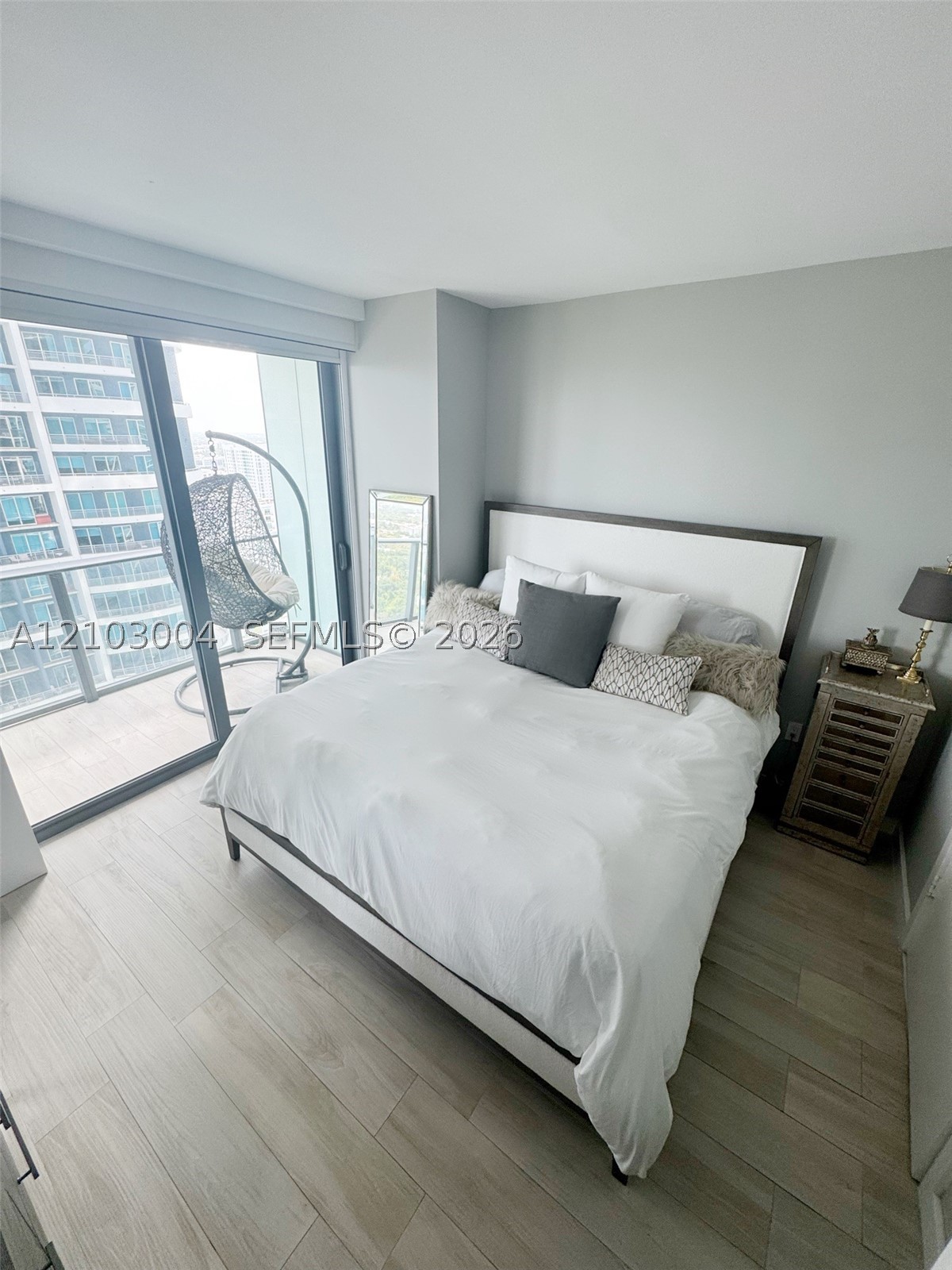 1300 S Miami Ave #2808, Miami FL 33130