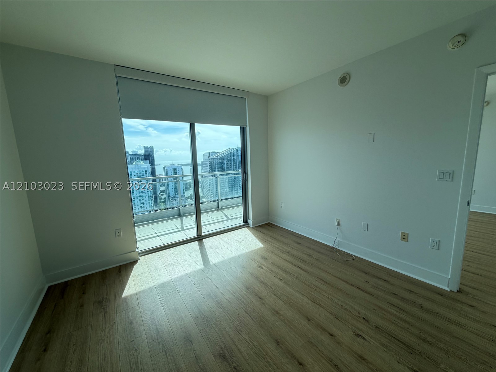 92 SW 3rd St #5012, Miami FL 33130