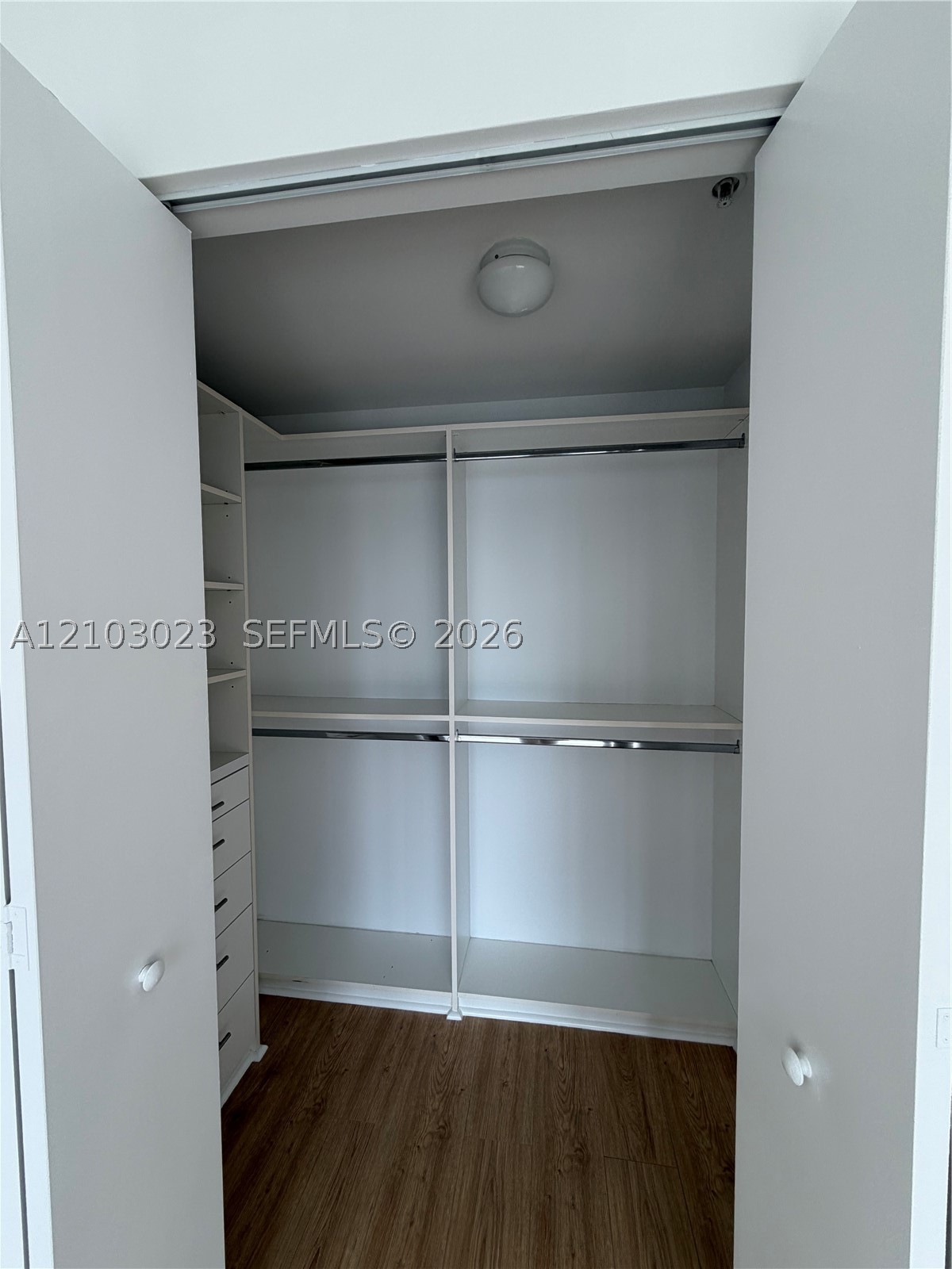 92 SW 3rd St #5012, Miami FL 33130