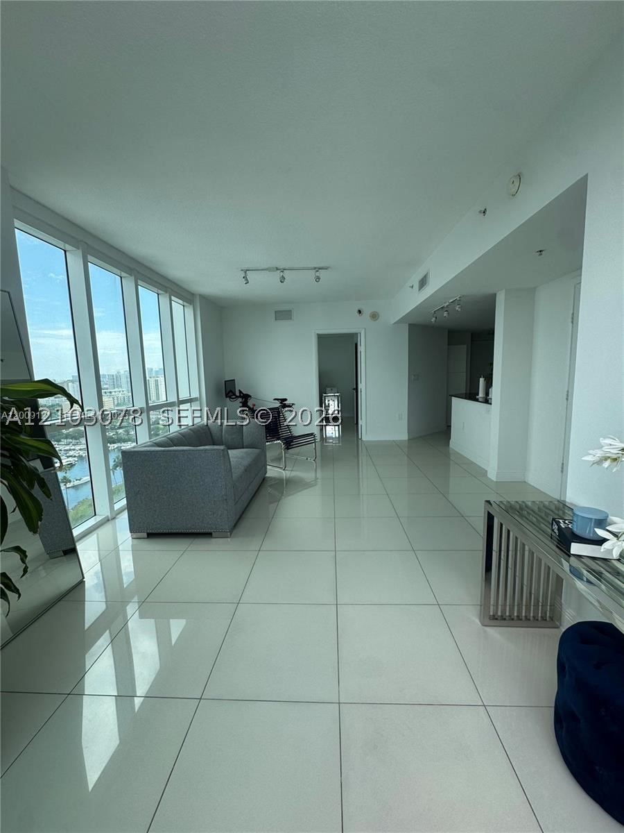 1871 NW S River Dr #2005, Miami FL 33125