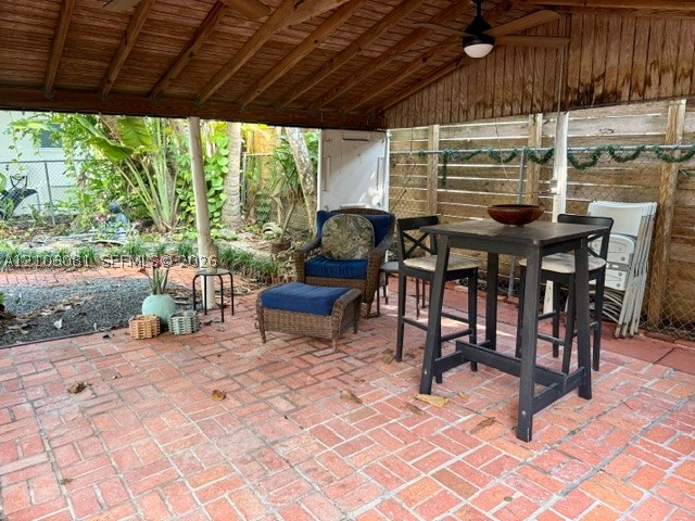 5804 SW 35th St, Miami FL 33155