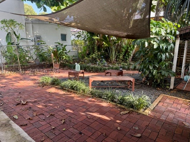 5804 SW 35th St, Miami FL 33155