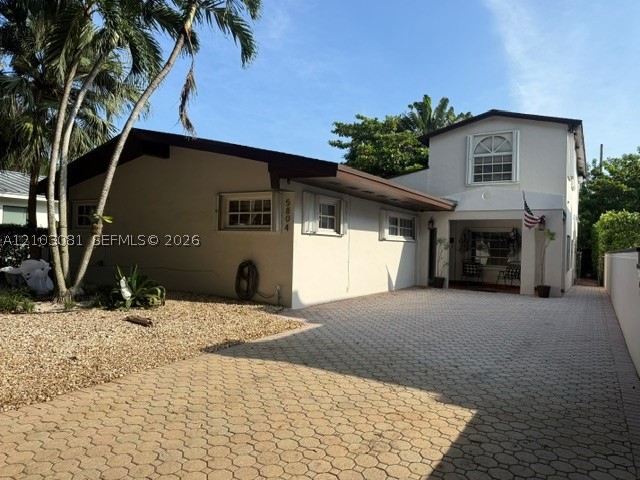 5804 SW 35th St, Miami FL 33155