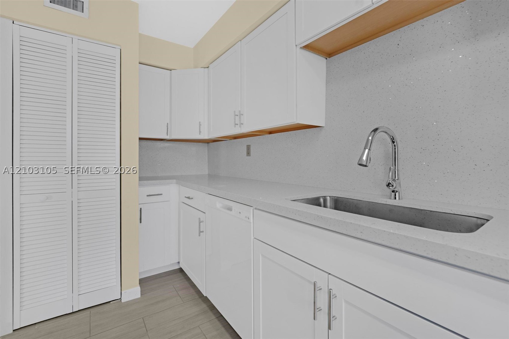 15545 N Miami Lakeway N #106, Miami Lakes FL 33014