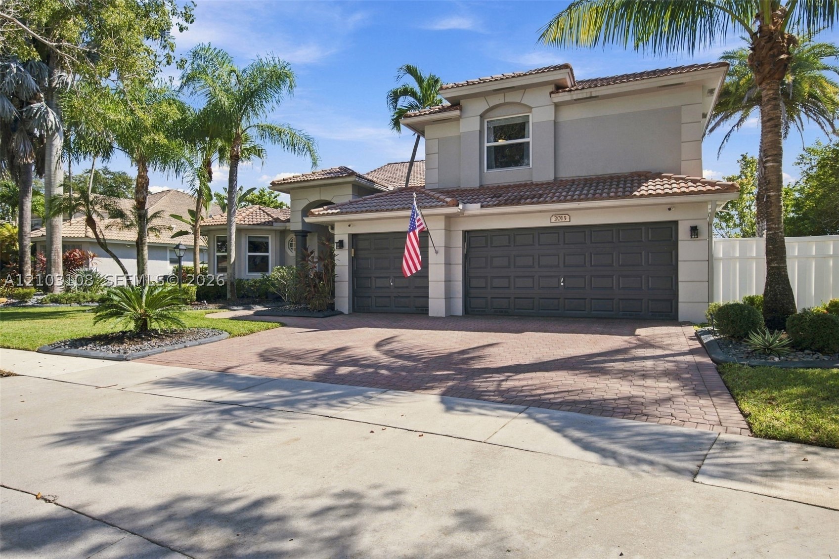 2015 NW 140th Ave, Pembroke Pines FL 33028