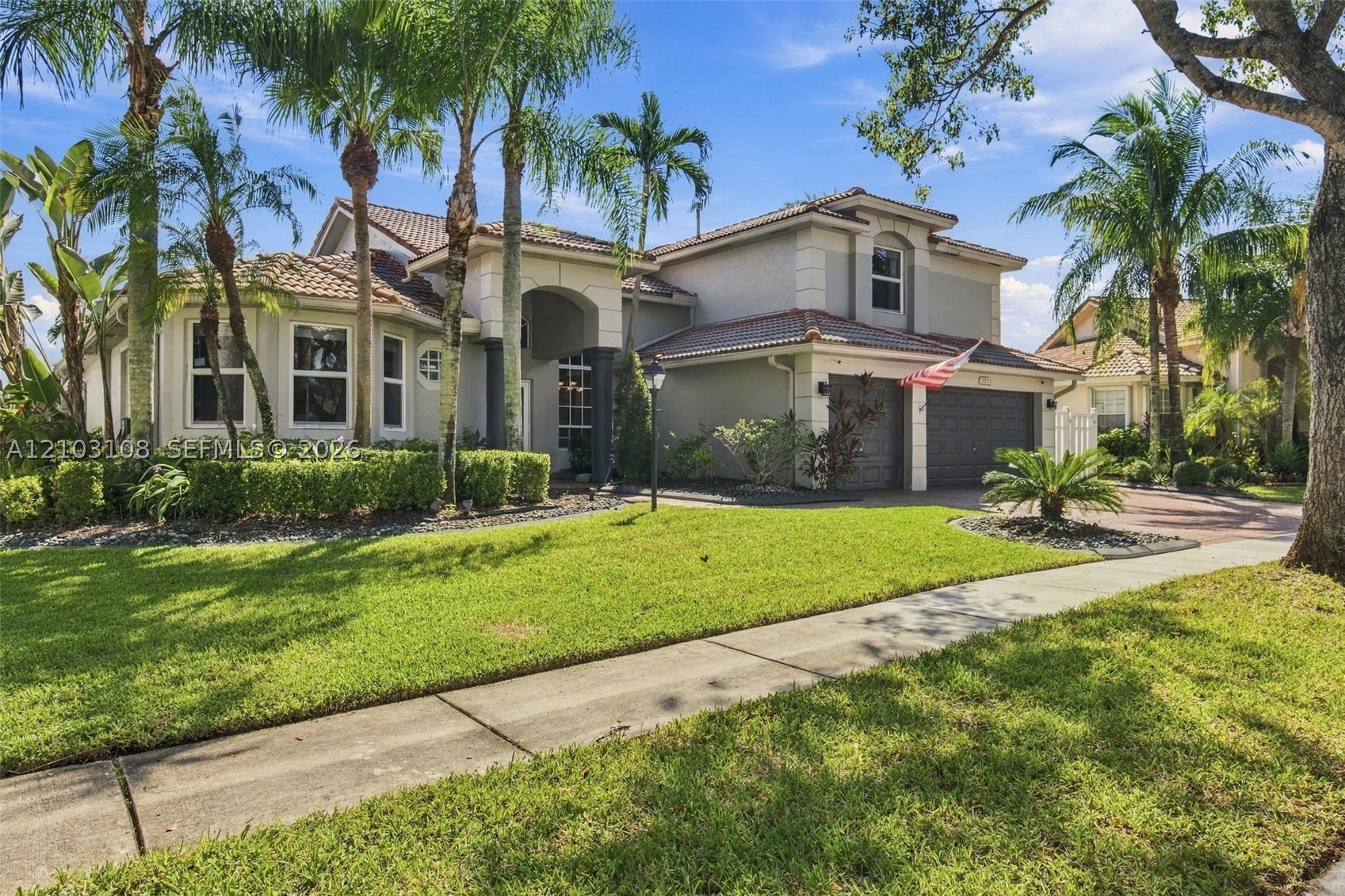 2015 NW 140th Ave, Pembroke Pines FL 33028