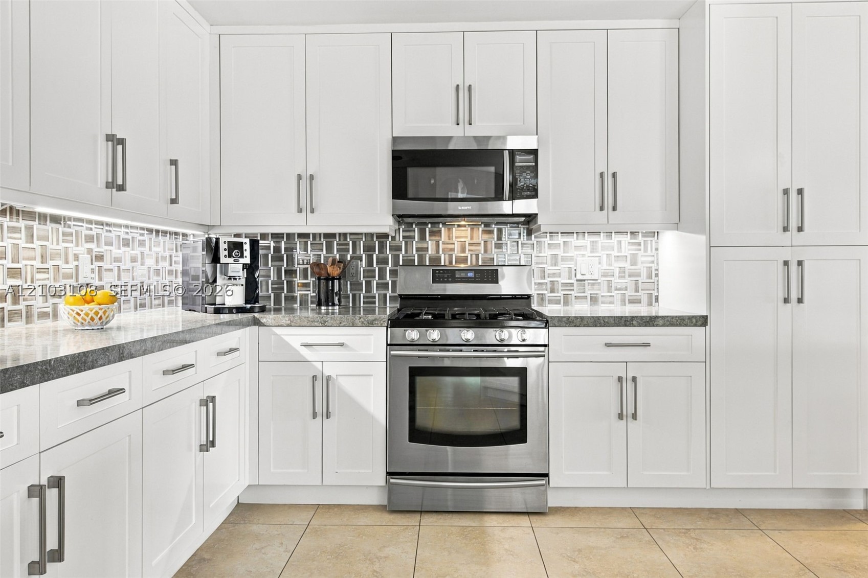 2015 NW 140th Ave, Pembroke Pines FL 33028