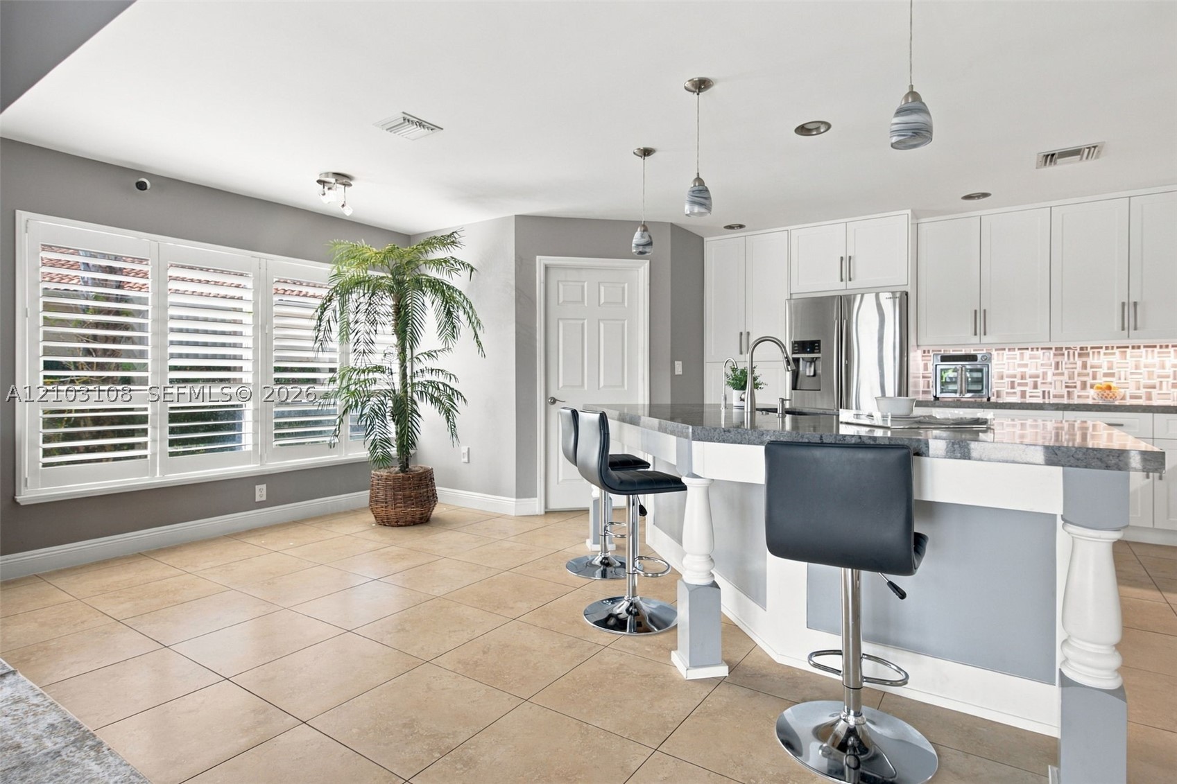 2015 NW 140th Ave, Pembroke Pines FL 33028