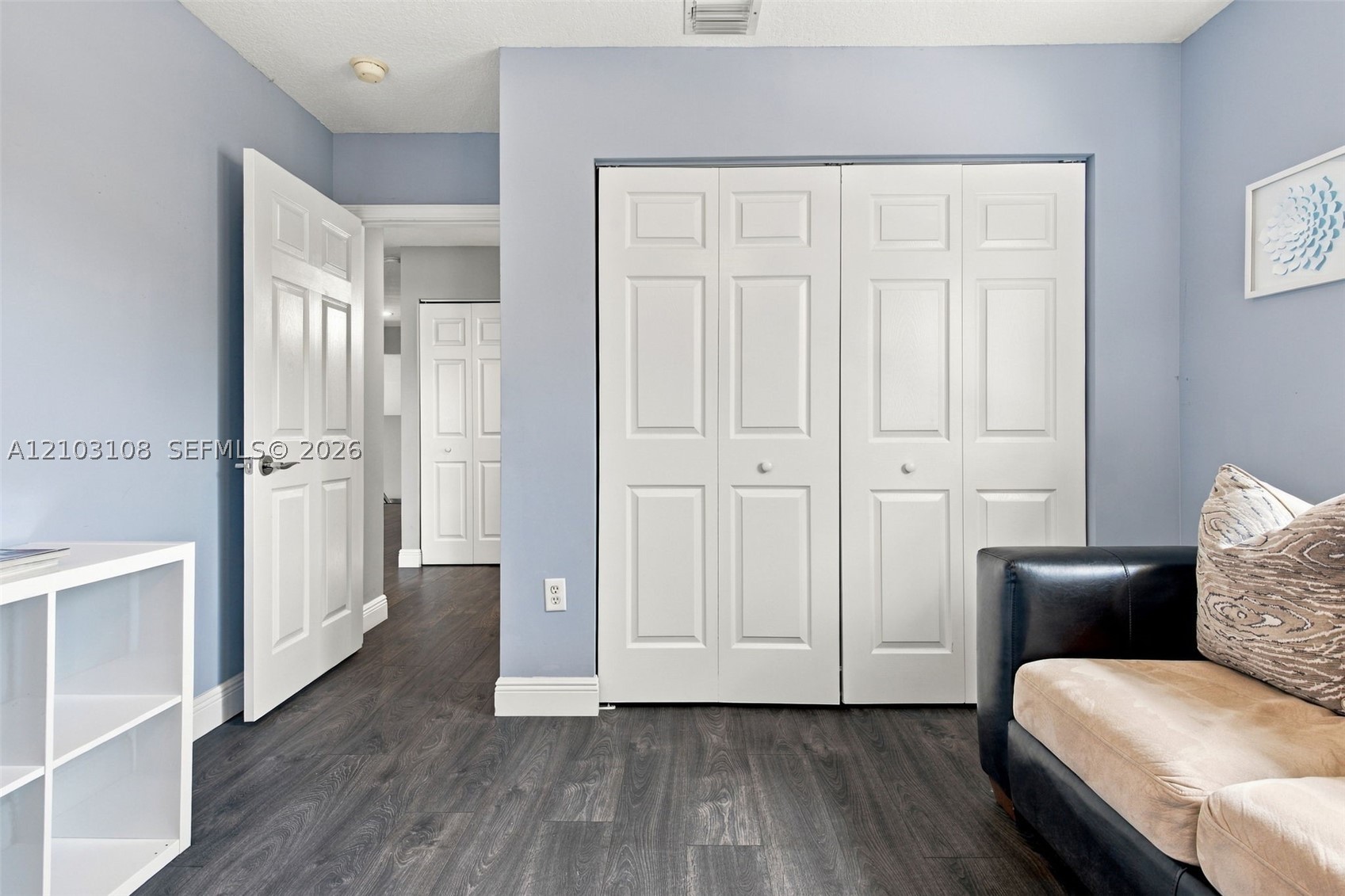 2015 NW 140th Ave, Pembroke Pines FL 33028