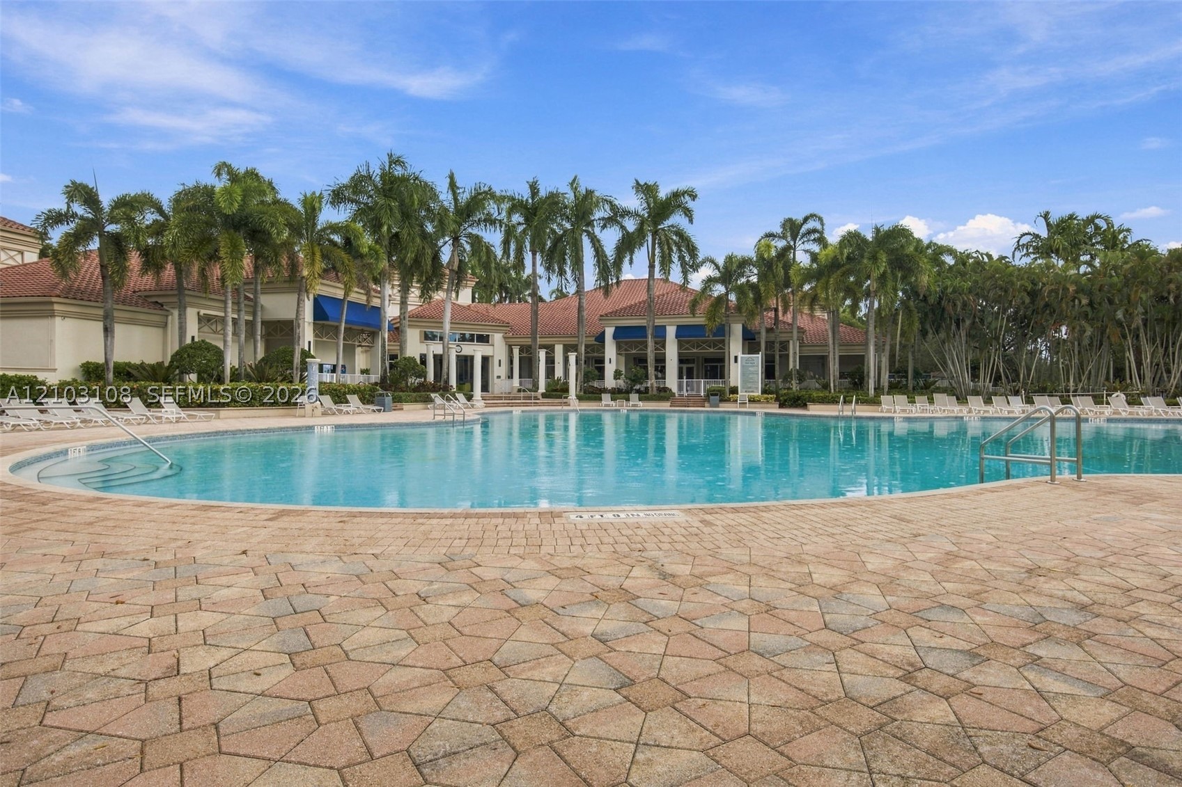 2015 NW 140th Ave, Pembroke Pines FL 33028
