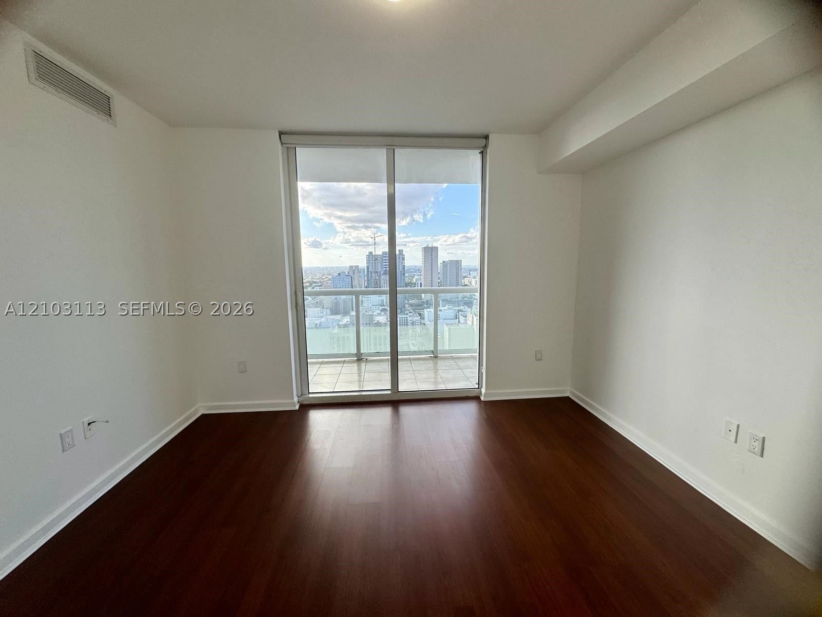 50 BISCAYNE Blvd #3807, Miami FL 33132