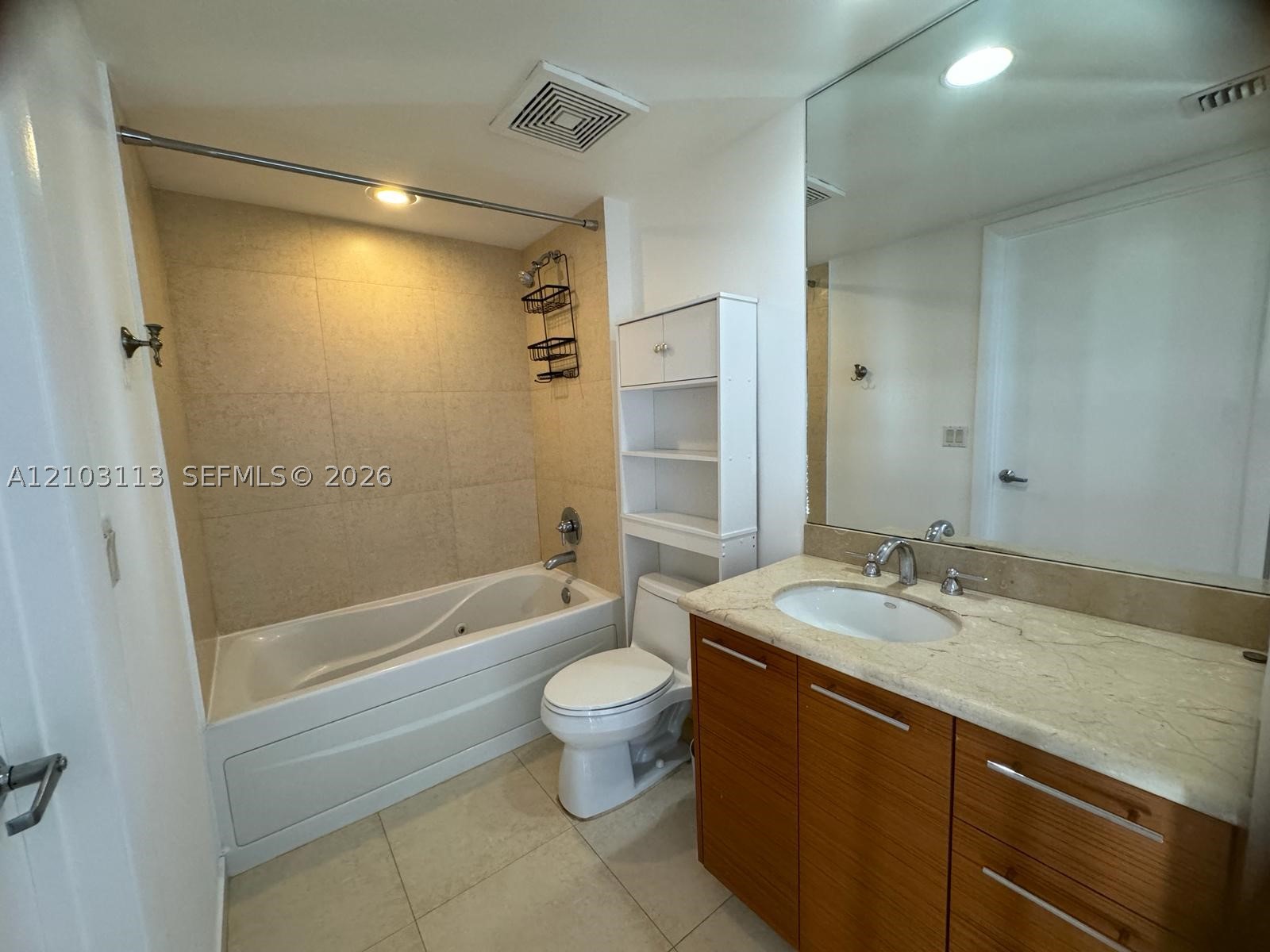 50 BISCAYNE Blvd #3807, Miami FL 33132