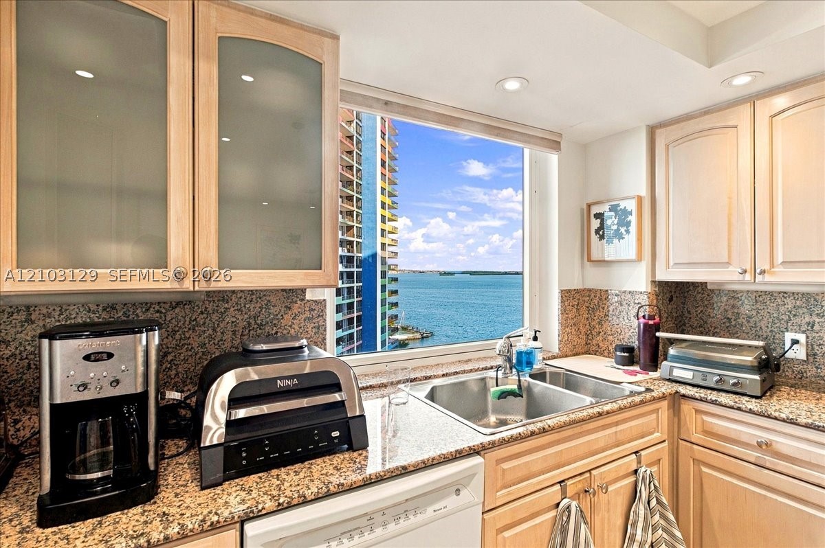 1627 Brickell Ave #2005, Miami FL 33129