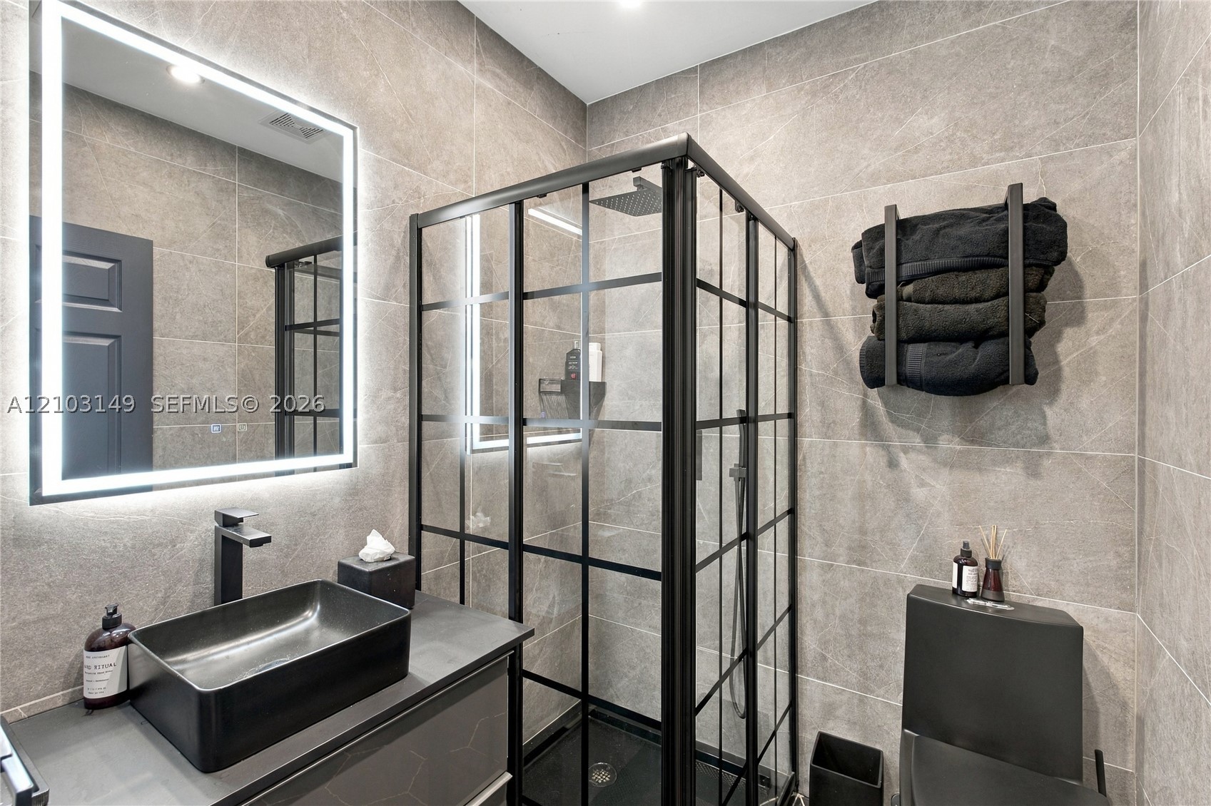 405 W Dilido Dr, Miami Beach FL 33139