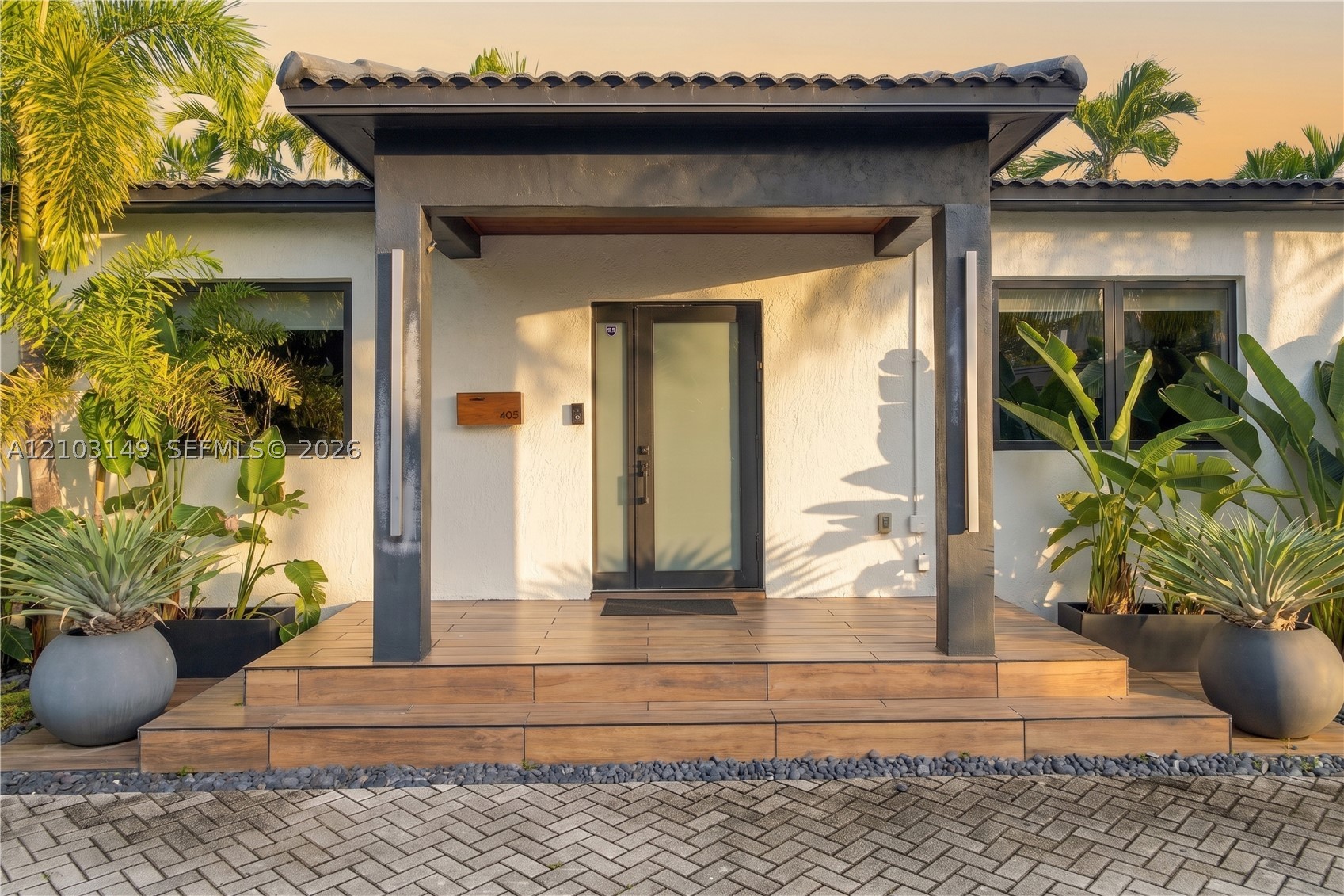 405 W Dilido Dr, Miami Beach FL 33139