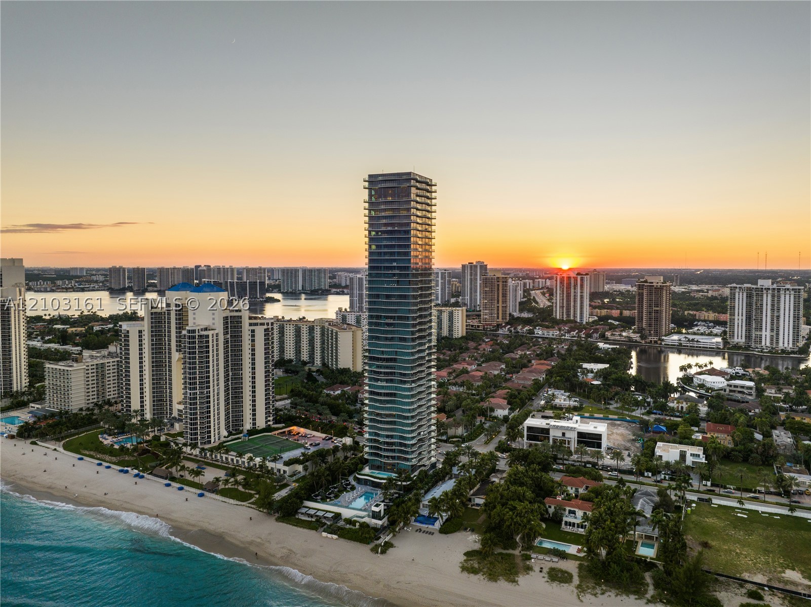 19575 Collins Ave #33, Sunny Isles Beach FL 33160