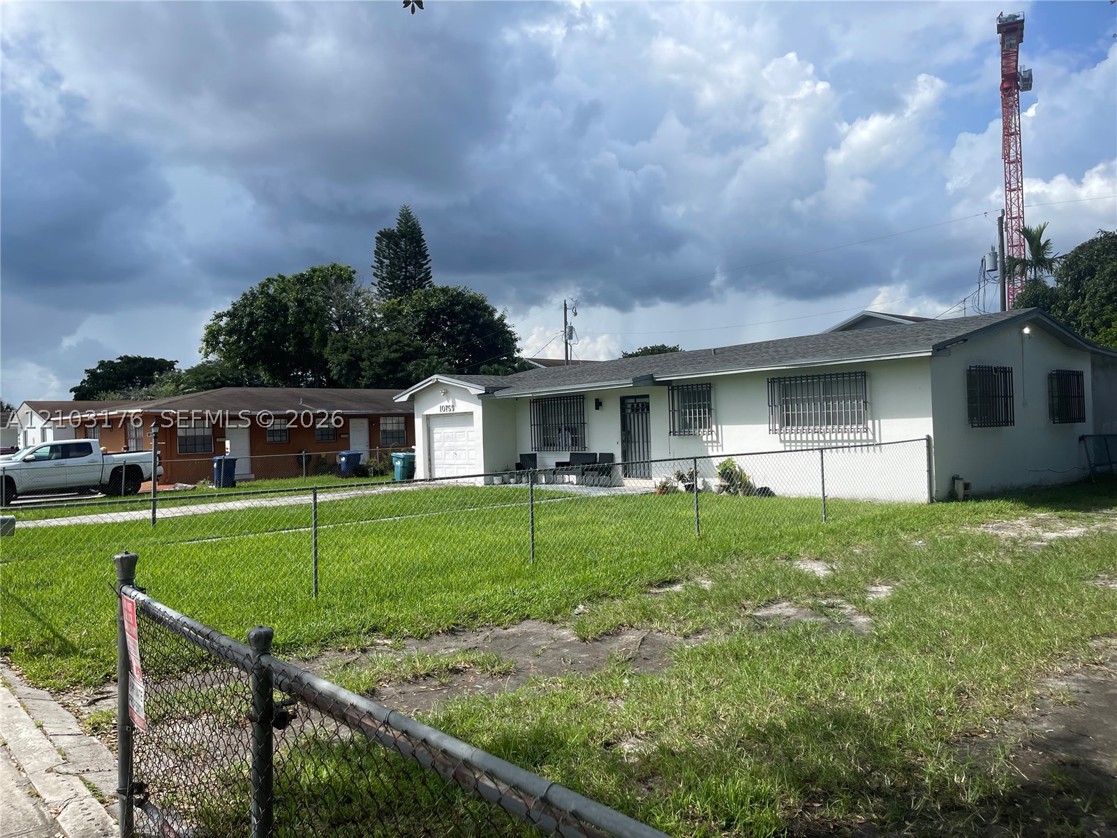 10759 SW 7th St, Sweetwater FL 33174