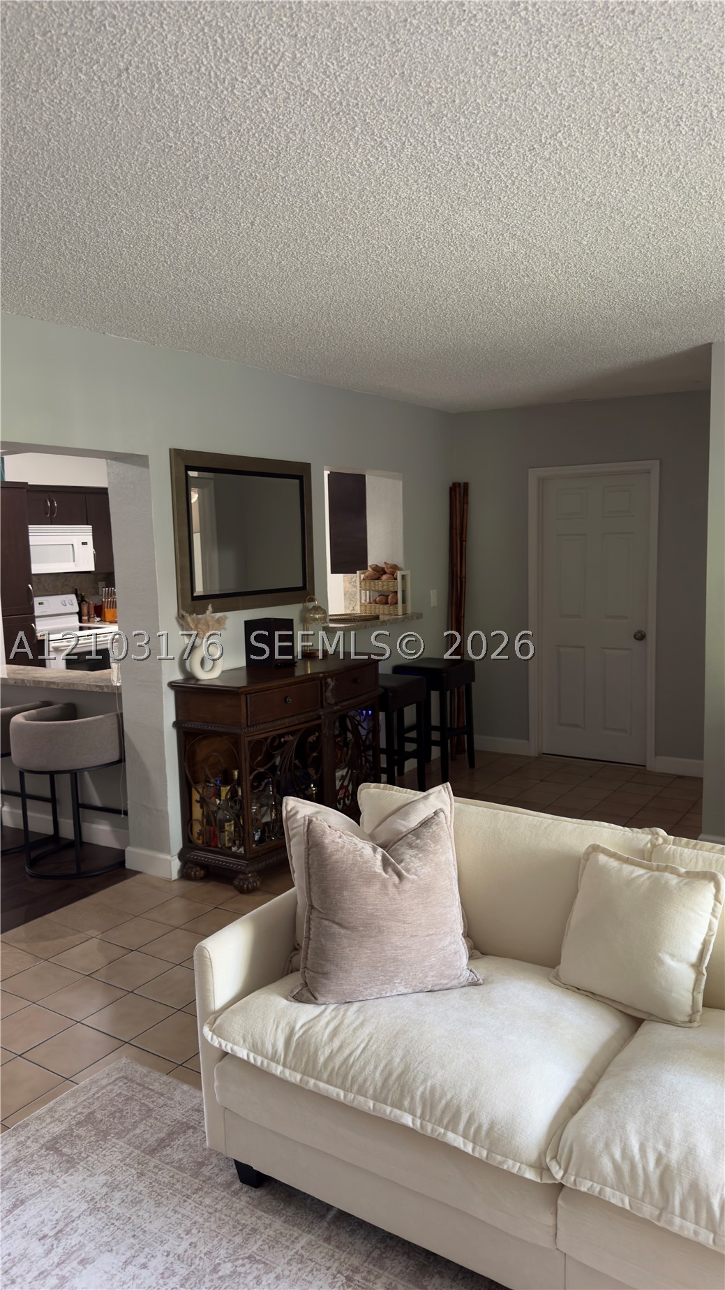 10759 SW 7th St, Sweetwater FL 33174