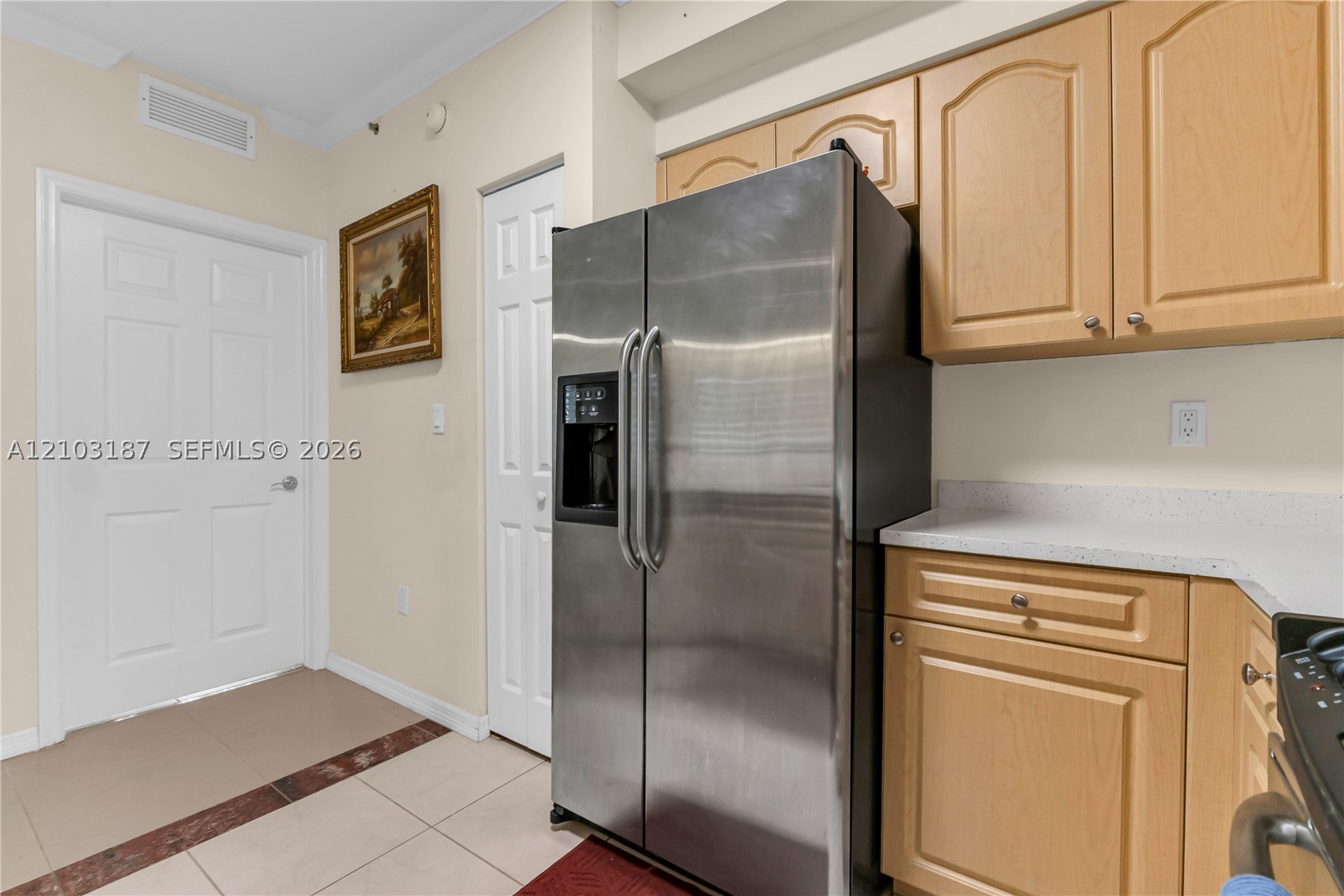 6841 SW 44th St #111, Miami FL 33155