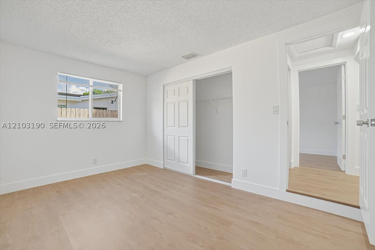 3932 NW 39th Ave, Lauderdale Lakes FL 33309