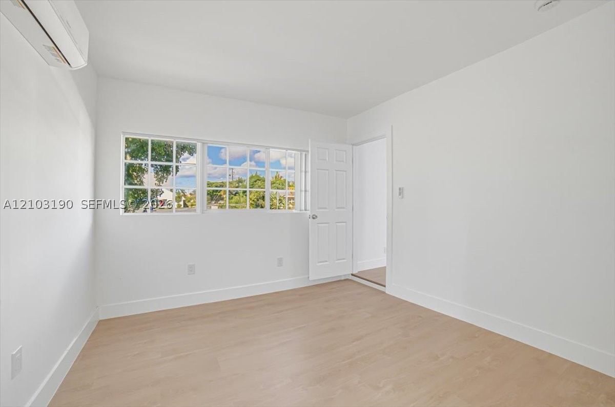 3932 NW 39th Ave, Lauderdale Lakes FL 33309