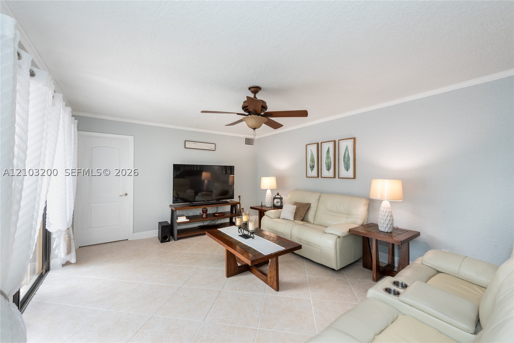 835 SW 118th Ter #835, Davie FL 33325