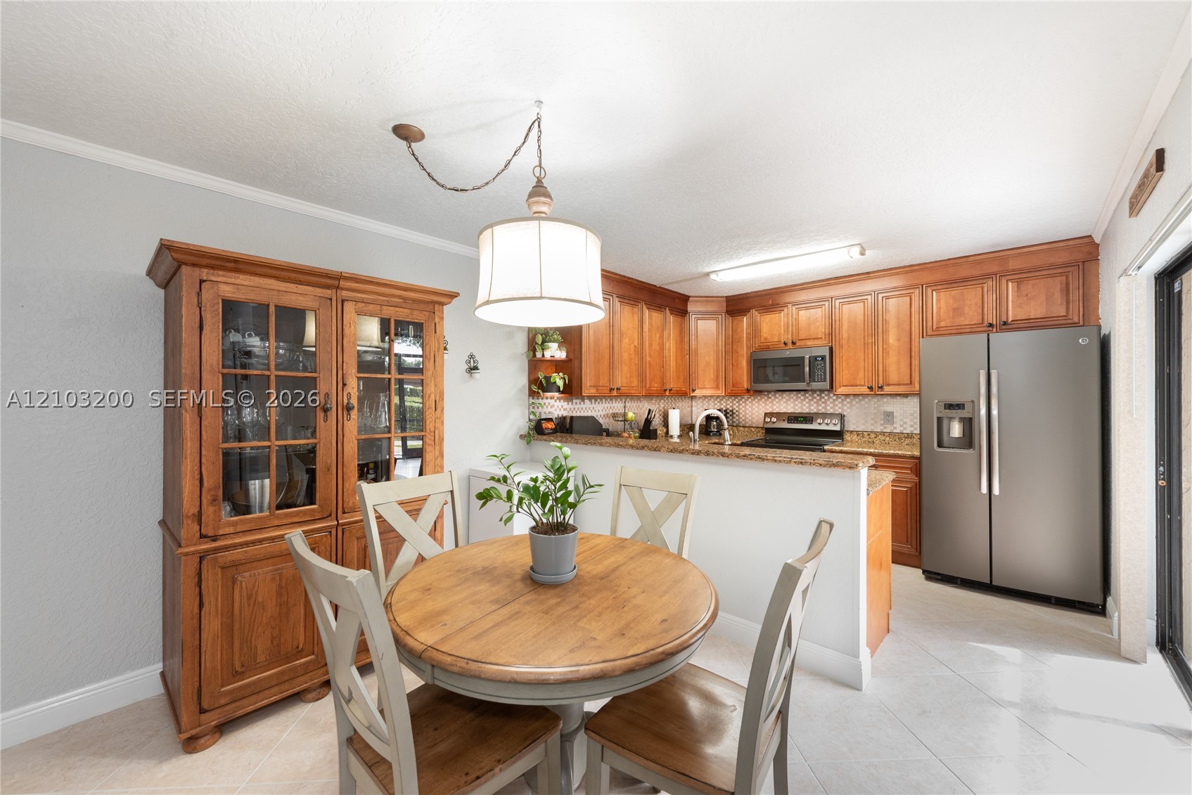 835 SW 118th Ter #835, Davie FL 33325