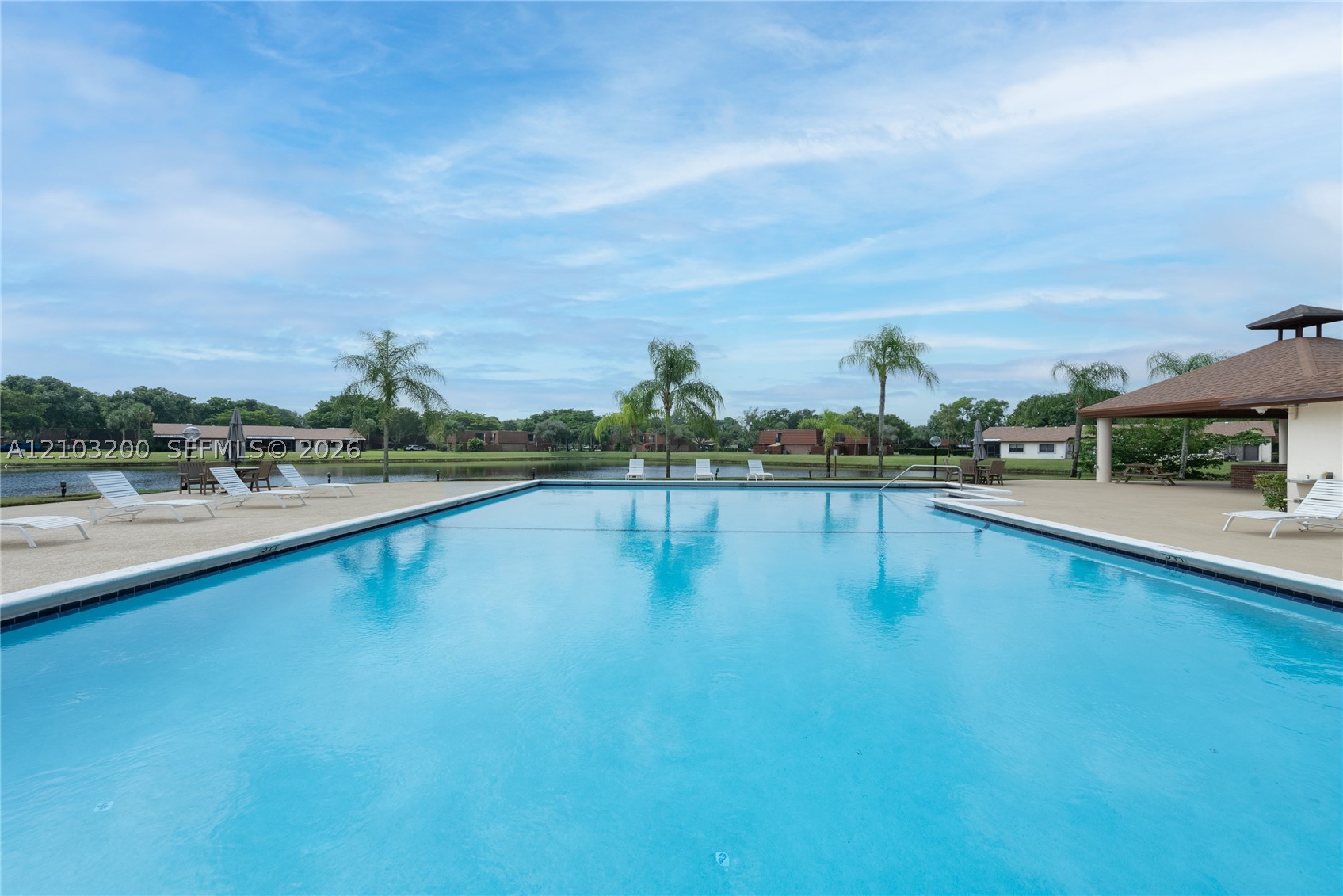 835 SW 118th Ter #835, Davie FL 33325