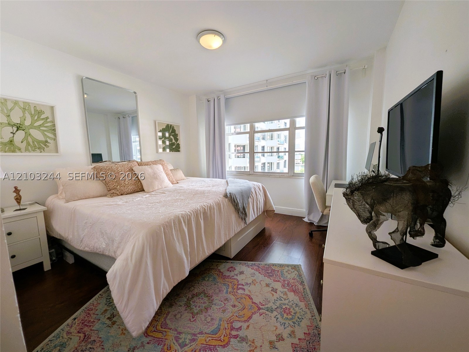 5161 Collins Ave #711, Miami Beach FL 33140