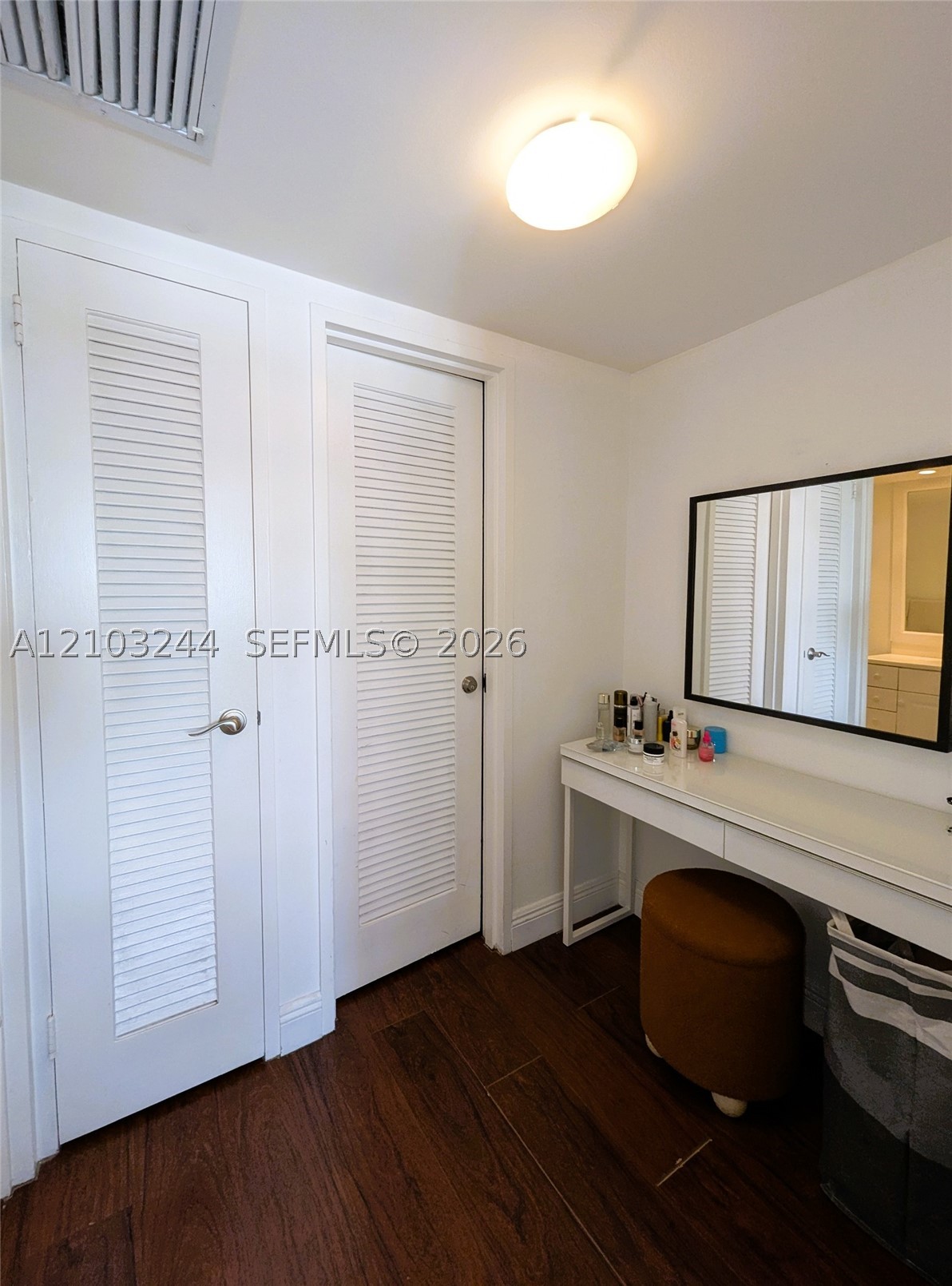 5161 Collins Ave #711, Miami Beach FL 33140