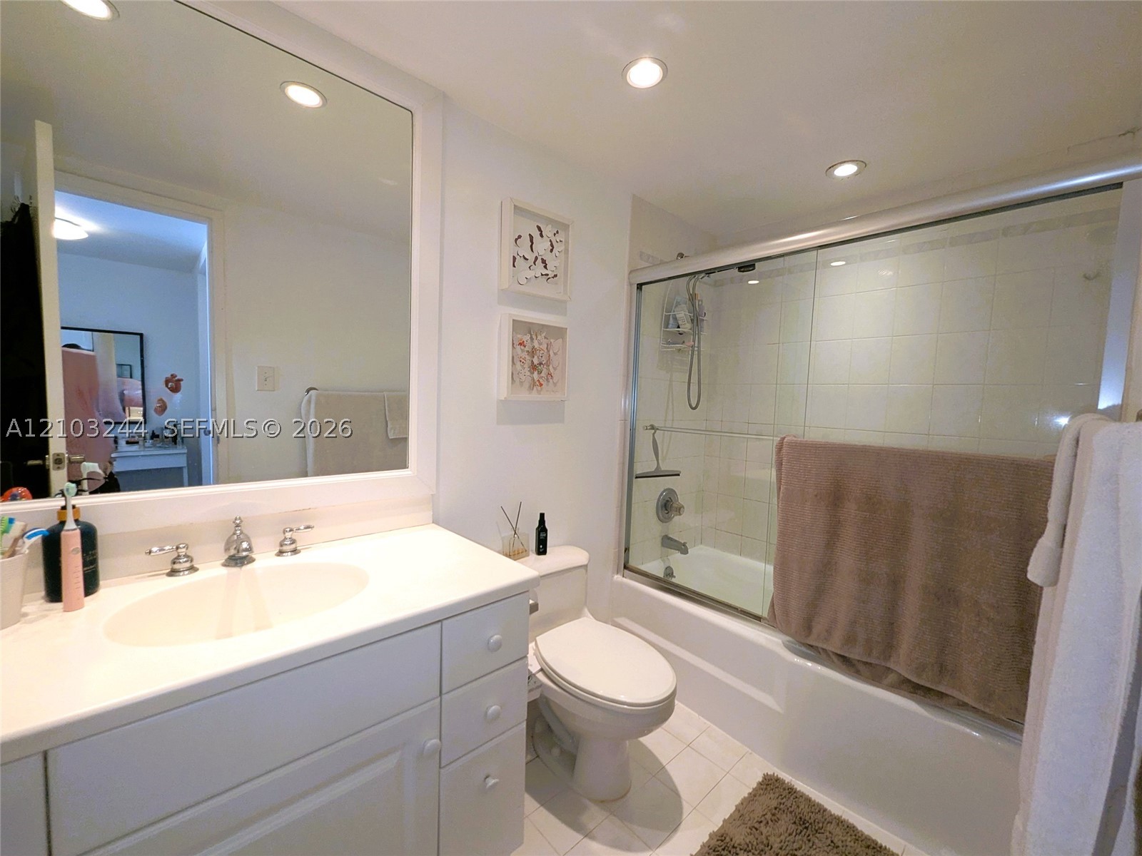 5161 Collins Ave #711, Miami Beach FL 33140