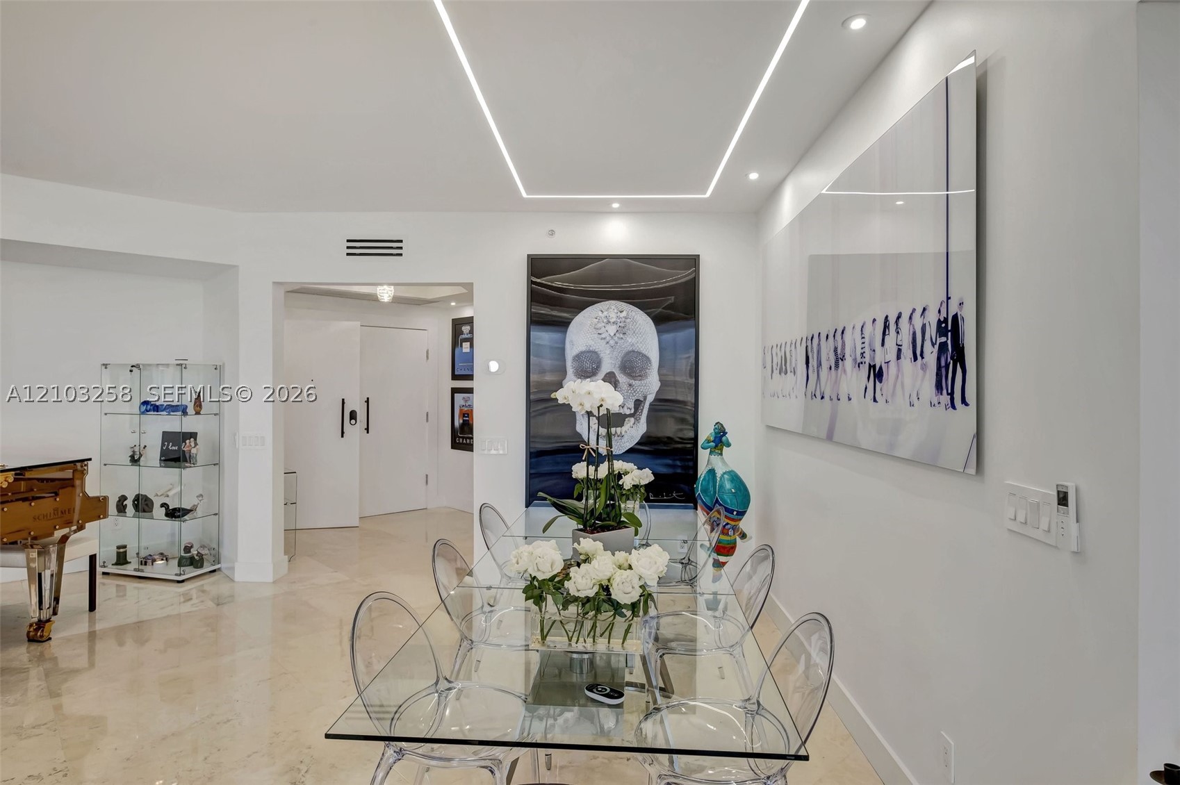 21200 Point Pl #1204, Aventura FL 33180