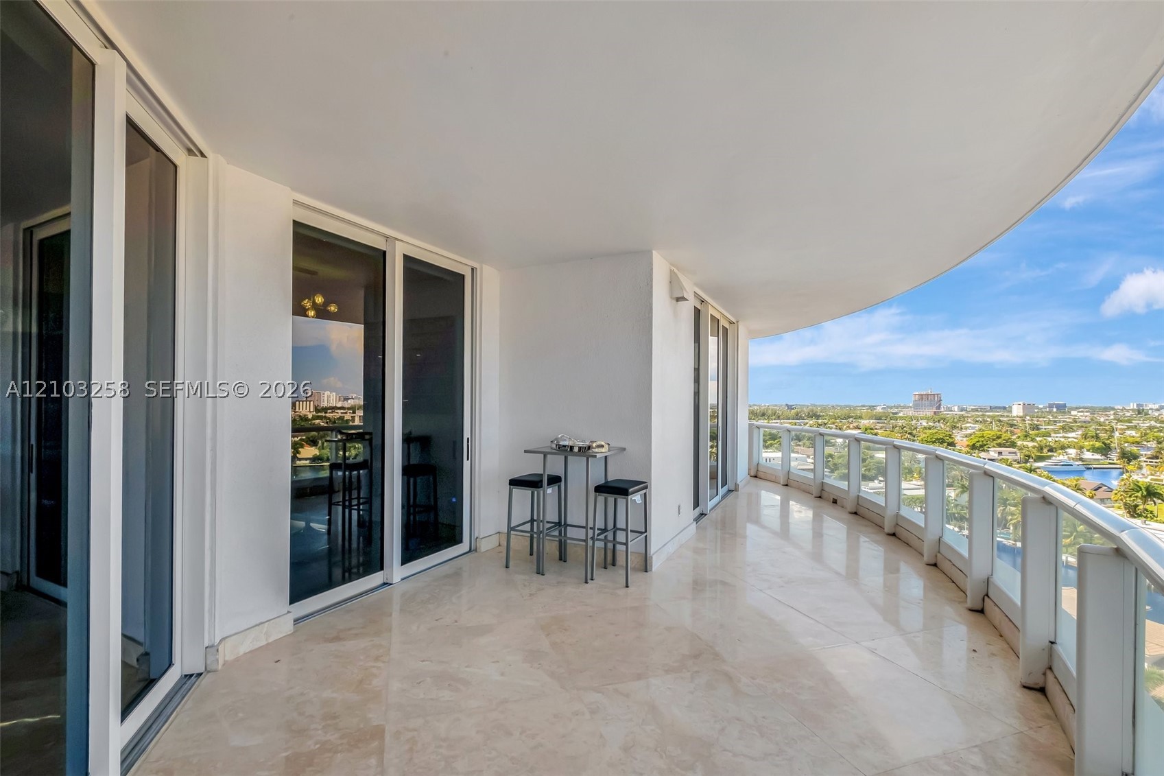21200 Point Pl #1204, Aventura FL 33180