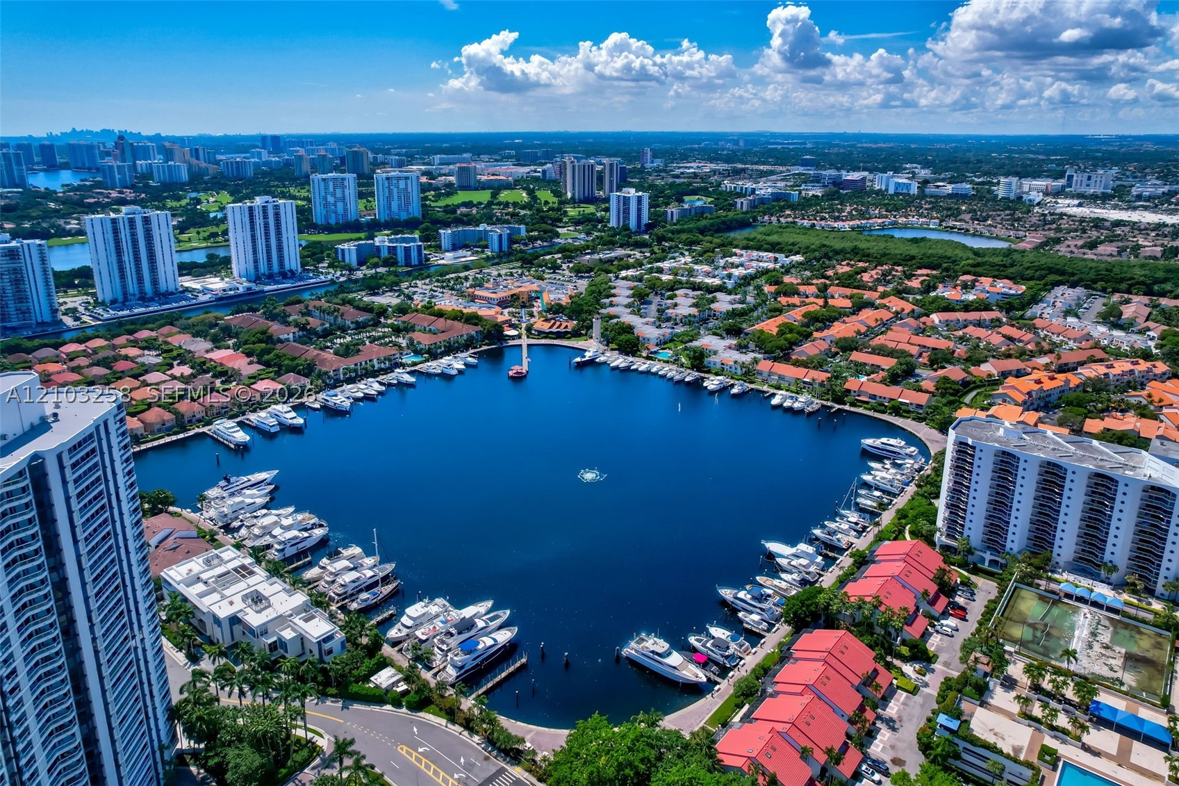 21200 Point Pl #1204, Aventura FL 33180