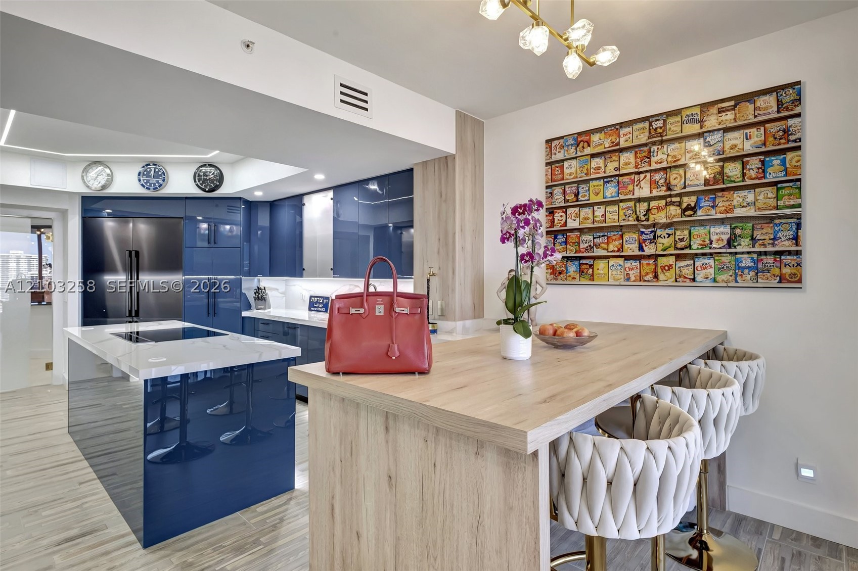 21200 Point Pl #1204, Aventura FL 33180