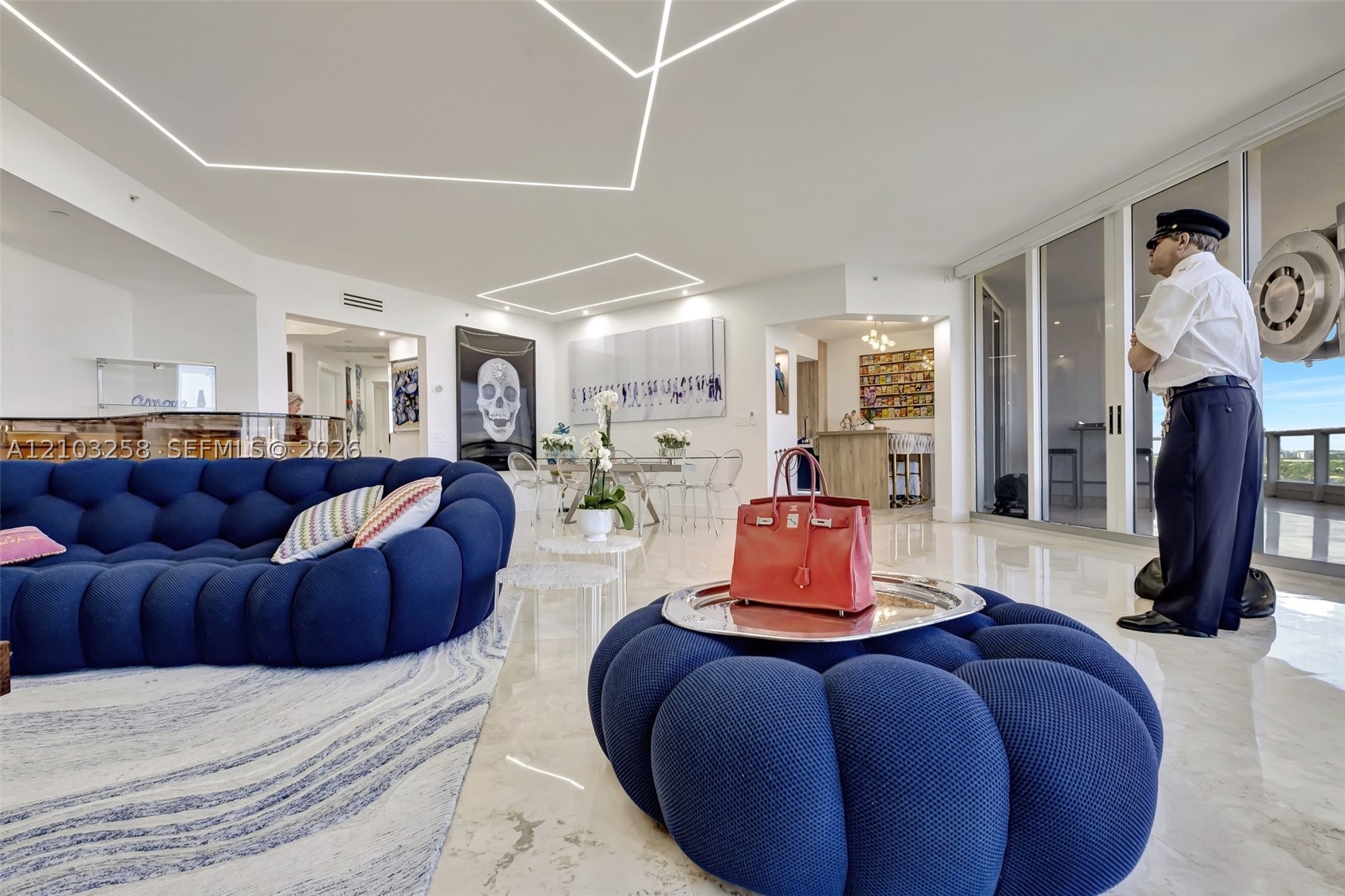 21200 Point Pl #1204, Aventura FL 33180