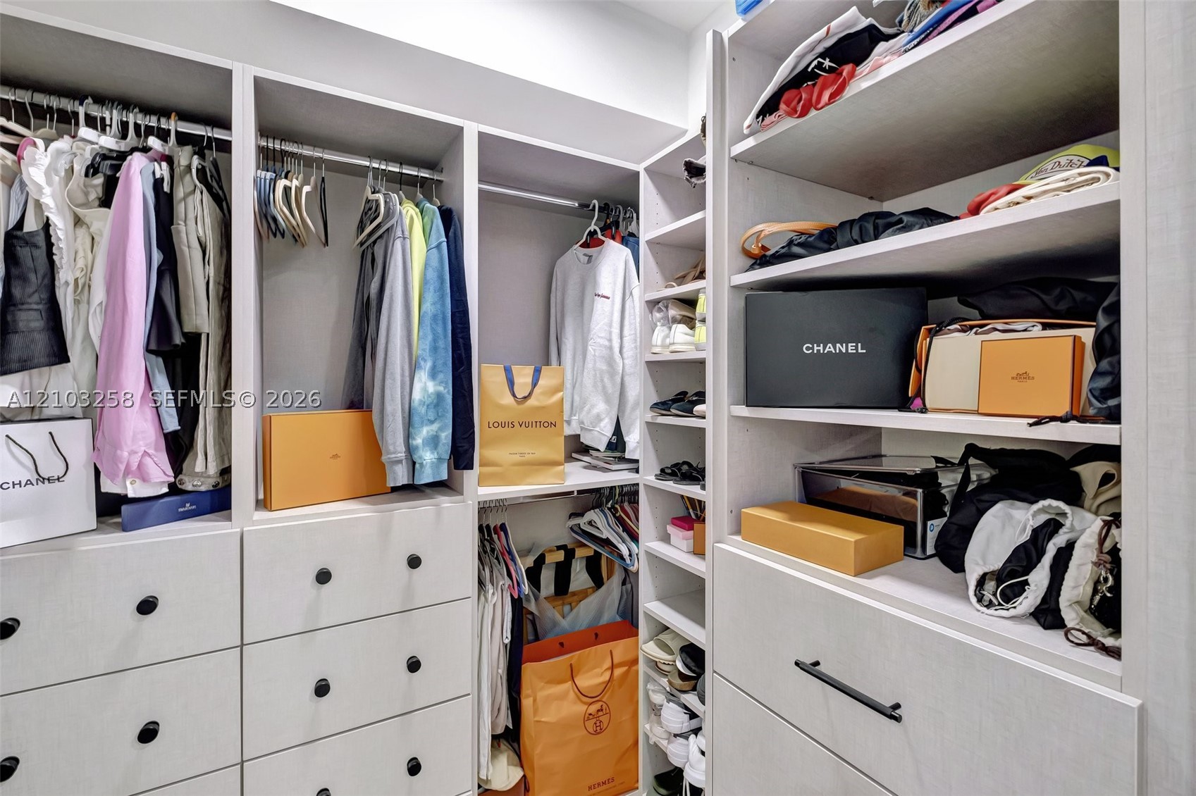 21200 Point Pl #1204, Aventura FL 33180